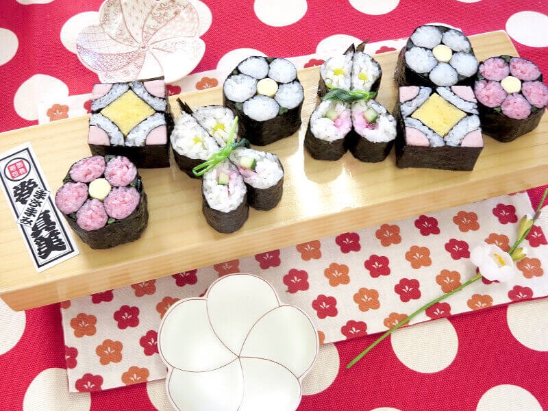#ad We are excited to announce our partnership with @airkitchen_official! Air Kitchen is a service that offers in home and online cooking classes from all over the world! Learn to make Sushi in Japan or Pastel de Nata from an online host in Portugal. Book a class today (link in bio)🍱
-
#airkitchen #partnership #sponsorship #yourtravellife #traveltheworld #traveltuesday #cookingclasses #inhome #online #japan #portugal #italy #indonesia #mexico #travelgram #experience #localfood #travelfoodie #foodietravel #yum