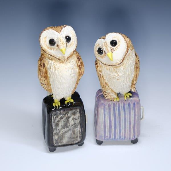 Barn Owls, 2024
Bird Baggage Series
ceramic, handmade figurines
We all bring baggage to relationships. Birds often pair up and have wildly differnt relationship types.
Barn Owls would bring their own perch, on wheels, one neatly packed hardcase suitcase.
What type of bird would you and your partner be?