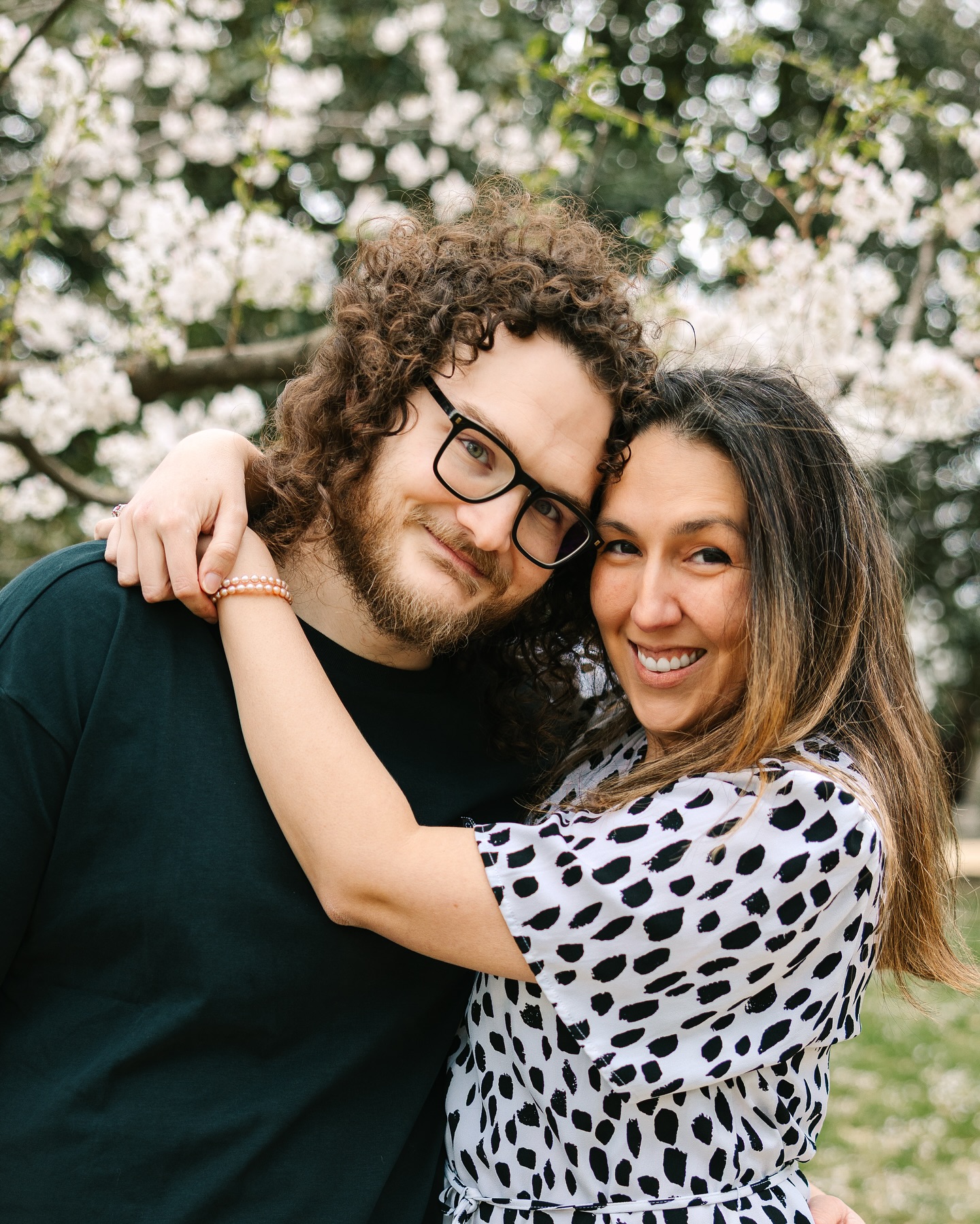 Such a gorgeous day at @overtonpark to celebrate our one year wedding anniversary and cherishing all the fun and colorful memories we had here. Happy one year anniversary @goodmanj123 and many more anniversaries to come. 💖 Wedding photos by our sweet friend @ashleelcole