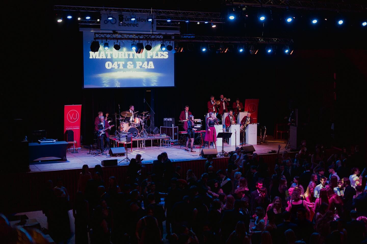 Plesy pro @pslib_official jsou už taková naše srdcovka 🫶🏼
📸 @radimjoska7 @luky_foti