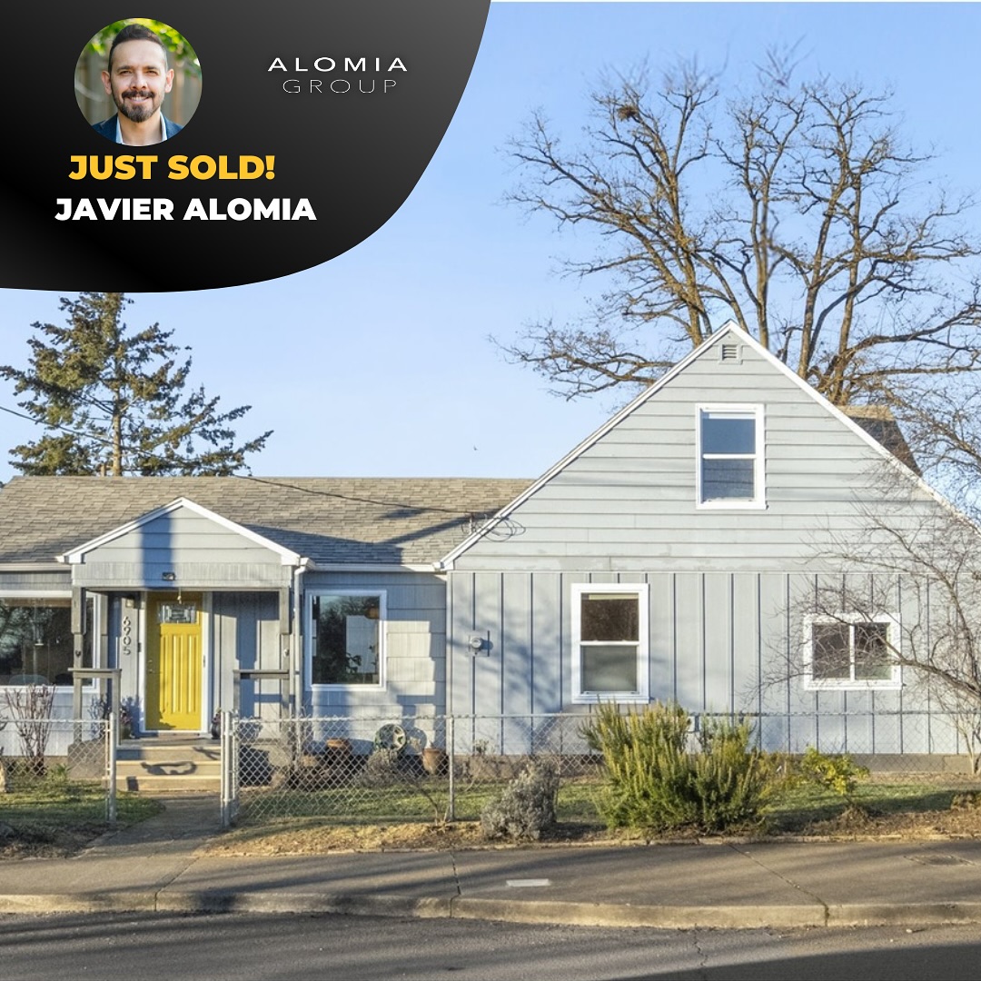This one’s officially off the market! A smooth closing and a fresh start for the new homeowners. Always rewarding to see it all come together. 🏡
