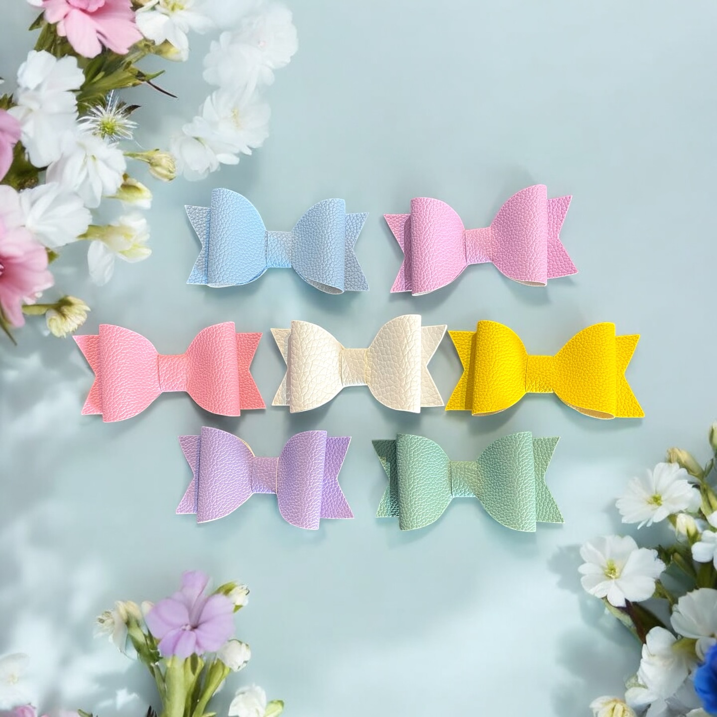 Spring time pastel bows 🎀
These sweet little bows are the cutest and such fun colours! Make great fillers for those Easter baskets!
Available now on our website 🛍️ link in bio
#hairaccesories #hairclipshop #pastelpretty #springcolours #smallbussiness #cutehairaccessories #springready #easteraccessories #fauxleatherhairclips