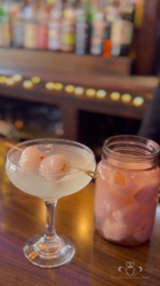 Lychee Martinis and other signature cocktails are now available at @claddaghringpubchicago Come try one today 🍸#lycheemartini
