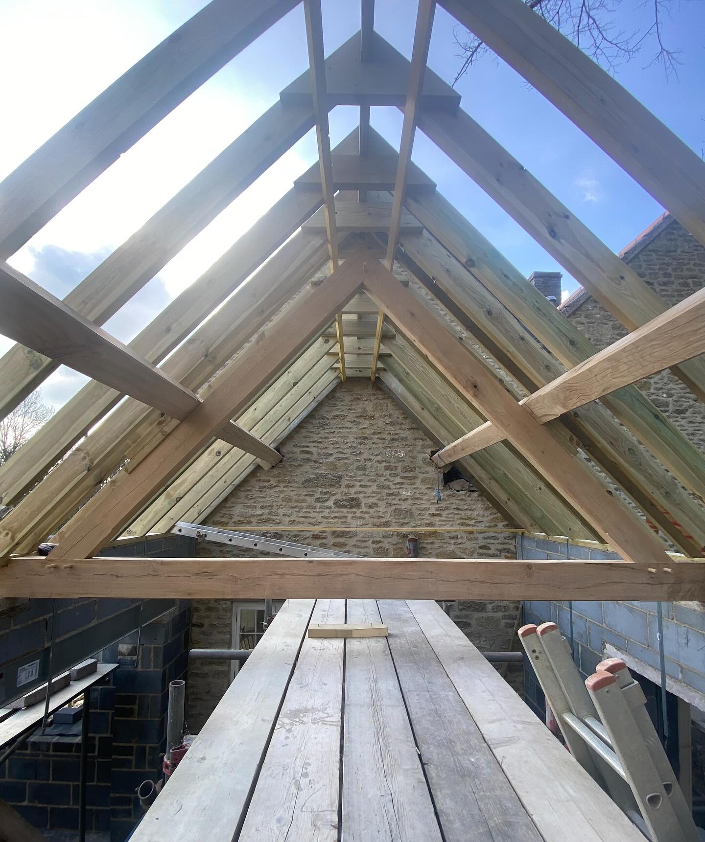 Lovely roof with @hbuxceydesign