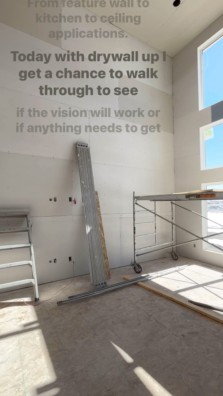 #customhome #interiordesign #livebeautifully #elevatedhome #creativevision #custombuild #bigwindows #opentoabove #catwalk #openconcept
