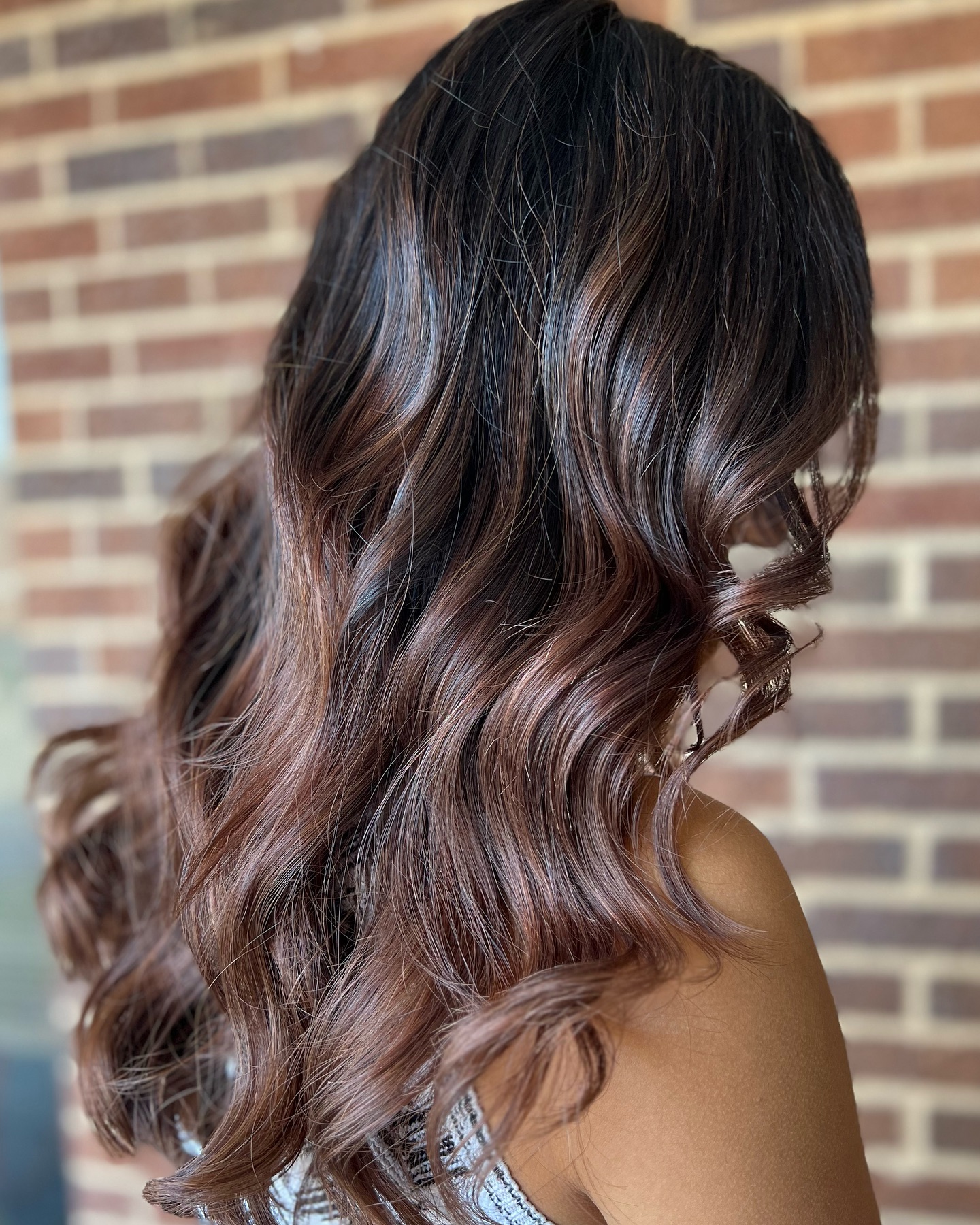 before + after 🤎🧸🧋🖤
book your sping hair appointment ASAP! link in bio ☁️
.
..
…
#balayage #brunettebalayage #ashbrown #mochahair #balayageartists #dmvstylist #baltimorehair #bestofbalayage #bestofbaltimore
