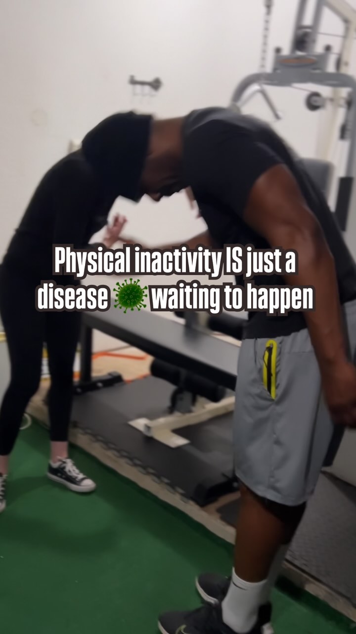 There's no excuse for not working out moms
Here's why:
1. Someone else has the same if not more responsibility than you yet their prioritizing their health.
2. You currently have all your working limbs and disease free. This gives you opportunity where other people cannot.
3. You spend $40 dollars on brunch every weekend and you're hungry in 3 hrs instead of spending $50 on a coach for 1 hr to trim your waist. 
4. You're not liking the scale or the mirror yet buy products like spanks & waist trimmers for something that should be natural. 
DM or comment "Activity" if  you're tired of not working out consistently👌🏾& need a 1-1 online coach to help you get a spark 🧨🧨 
#fitness #busymomlife #busymom #professionalwomen #personaltrainer #fitover50 #fitmom #reels