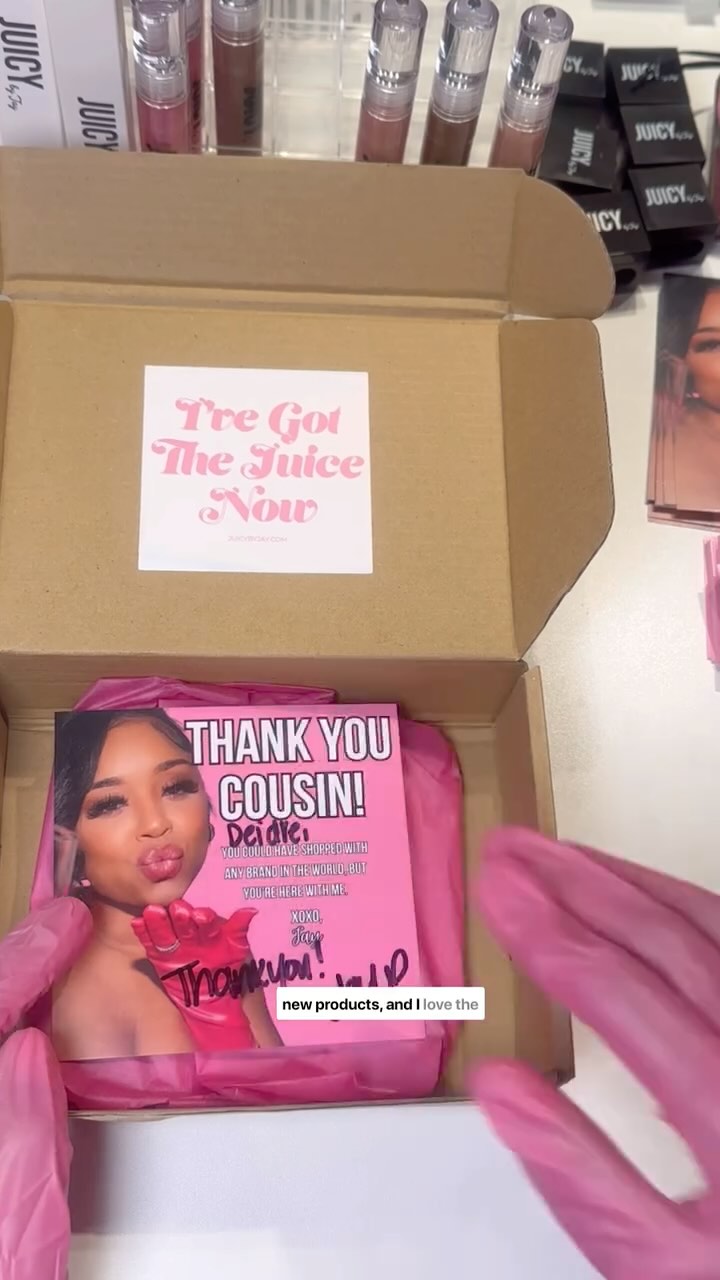 We packing orders tonight in my happy place, the juicy lab 💕💕 THANK YOU SO MUCH to every person that has purchased. Please mention us so we can see you in your juicy. Enjoy 💋💋