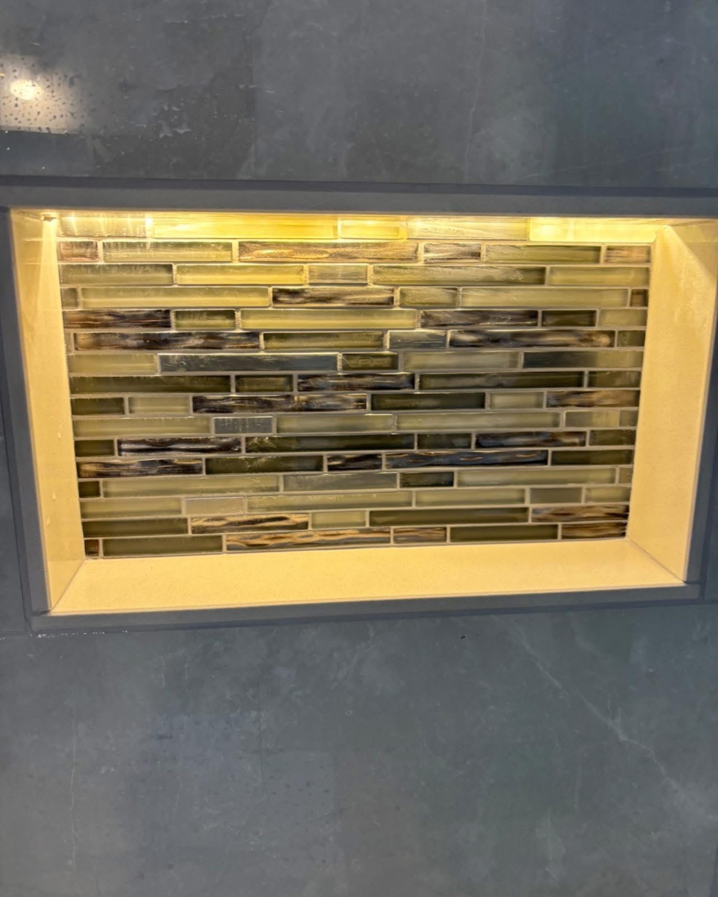 โผ๏ธ Sneak peek! ๐
Our latest bathroom renovation project in Hopewell Junction is nearing completion. This custom shower niche with LED lighting is a notable feature. ๐ฟ๐ก
๐ Call/text us today for any of your home remodel needs 917-701-2403
#homeremodel #BathroomRenovationGoals #hudsonvalleycontractors #hudsonvalleyhomes #dutchesscountycontractors #bathroomdesign #bathroomremodelingideas #dutchesscountycontractor #bathroomrenovation #bathroominspiration