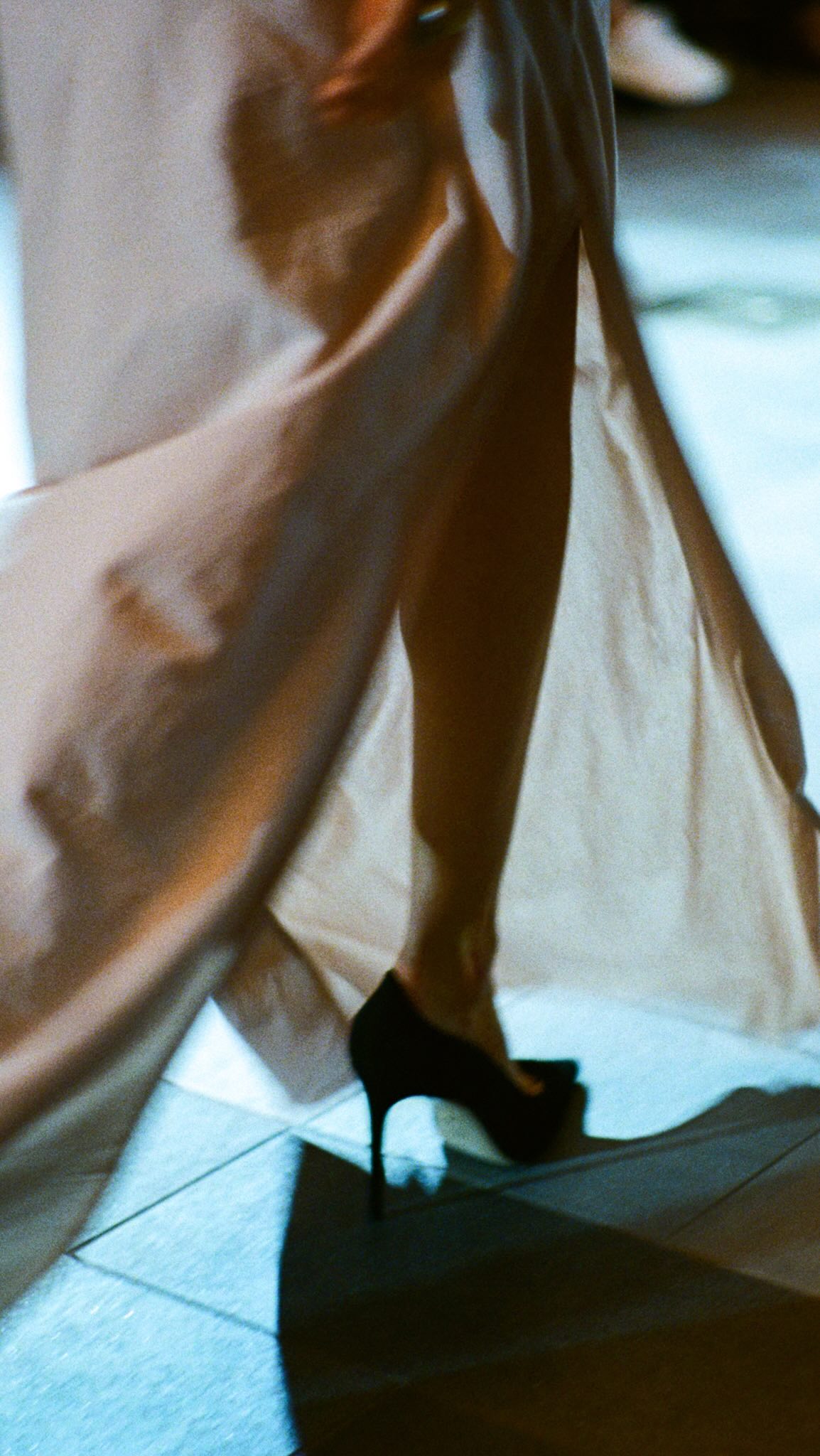 2 more days until the runway show ✨
—
Videography: @holtdaniels
@wellsbussey @_christinepeng
Graphics:
@mikosellier @mikosplanet