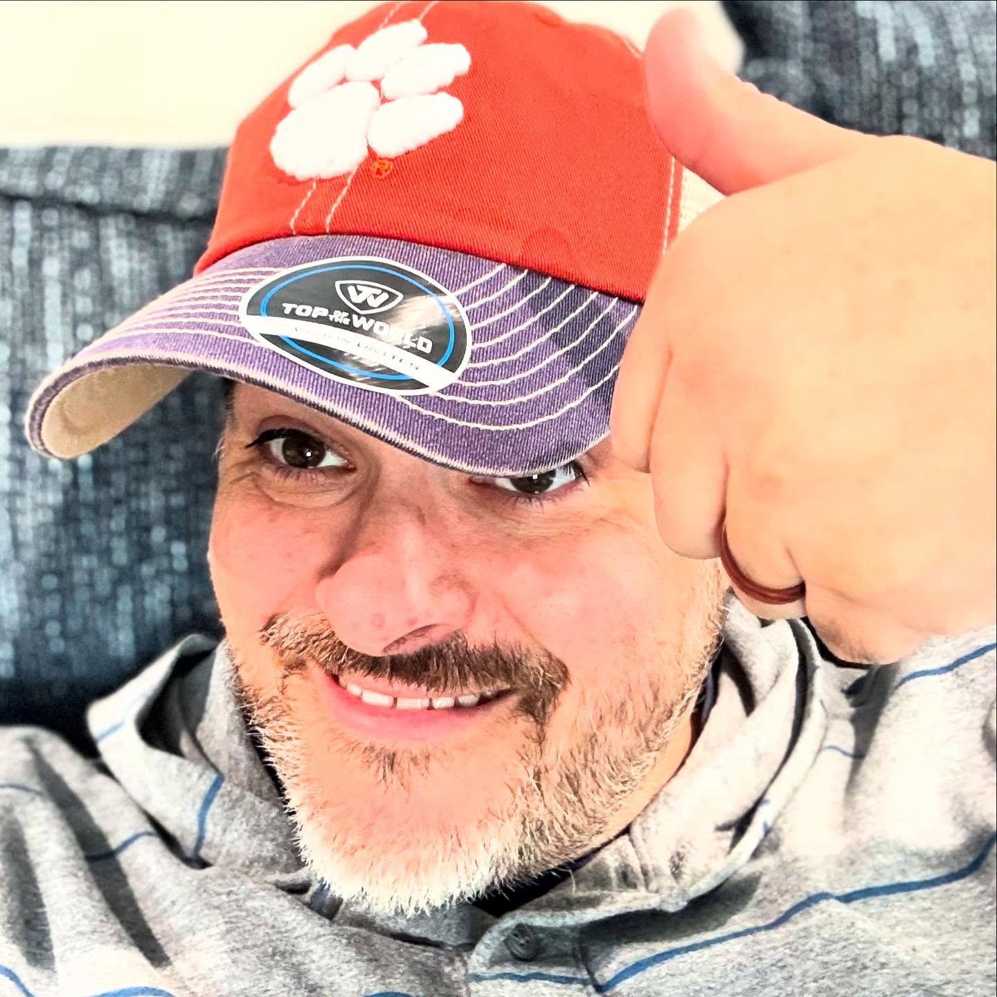 I hear there's a thing @clemsonuniversity called, "on Fridays, we wear orange!" So...this came just in time for me to align my weekend wardrobe starting tomorrow.
•
It doesn't count as "bandwagon" when you're about to send your progeny and your pocketbook to a university, right?
•
Don't worry. The sticker will be off soon. I know my age.
•
Go tigers. 🐅