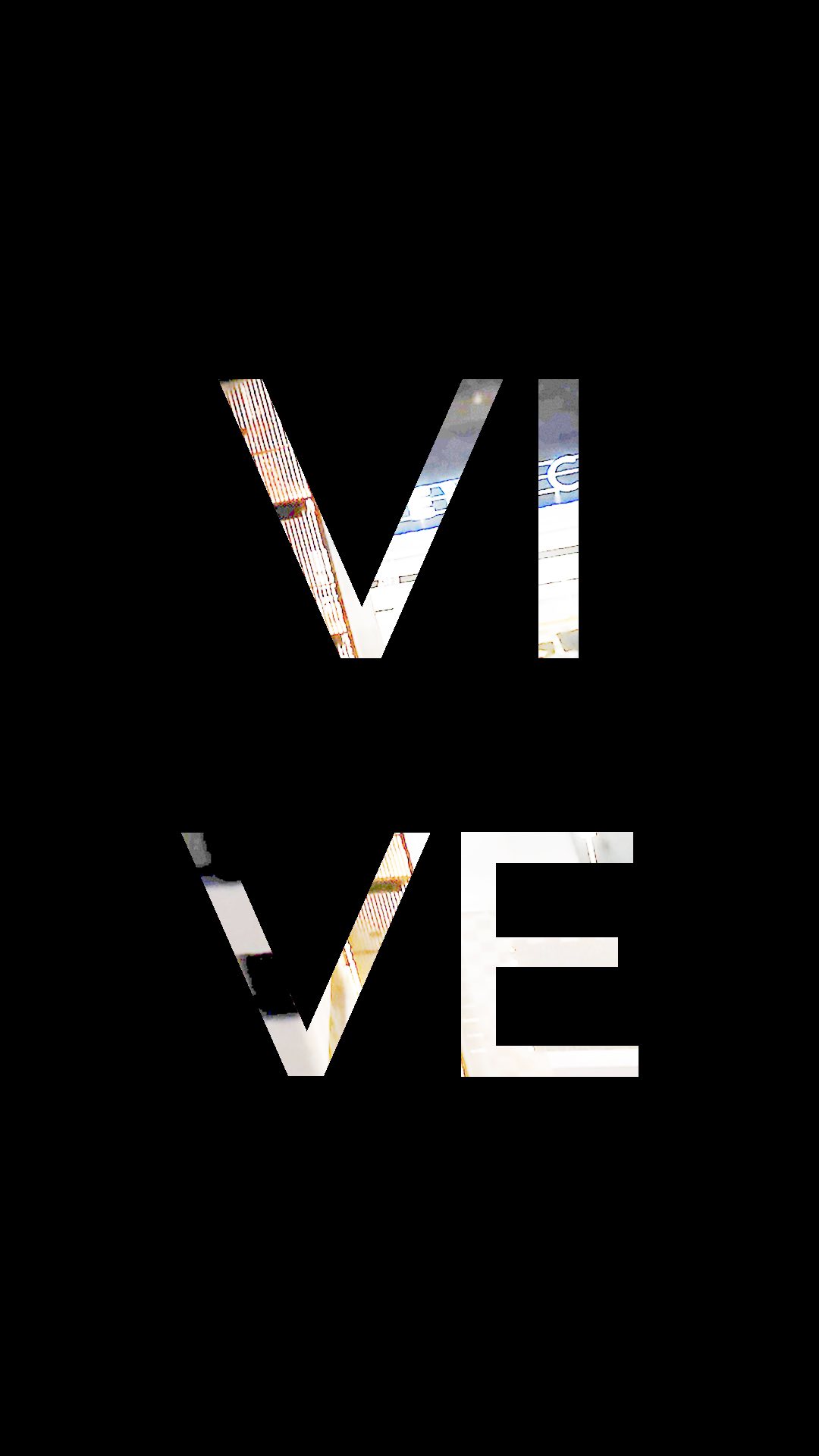 4. VIVE (4/5)
Vive el atardecer como nunca antes. Música suave, buen ambiente y un cielo que se funde con tu copa. ¿Vienes?
🌇 SkyBar ya te espera.
📍 @novotelvalencialavant