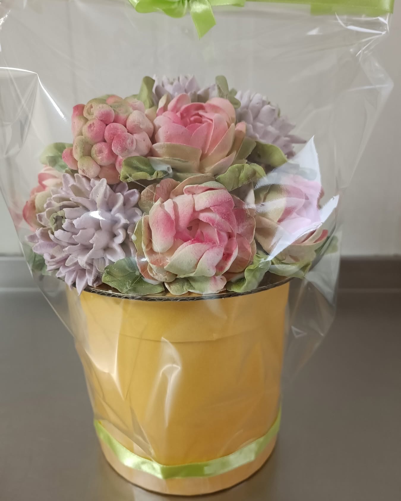 Floristinės zefyrinių gėlių dėžutės 🌸 25 Eur 🌸