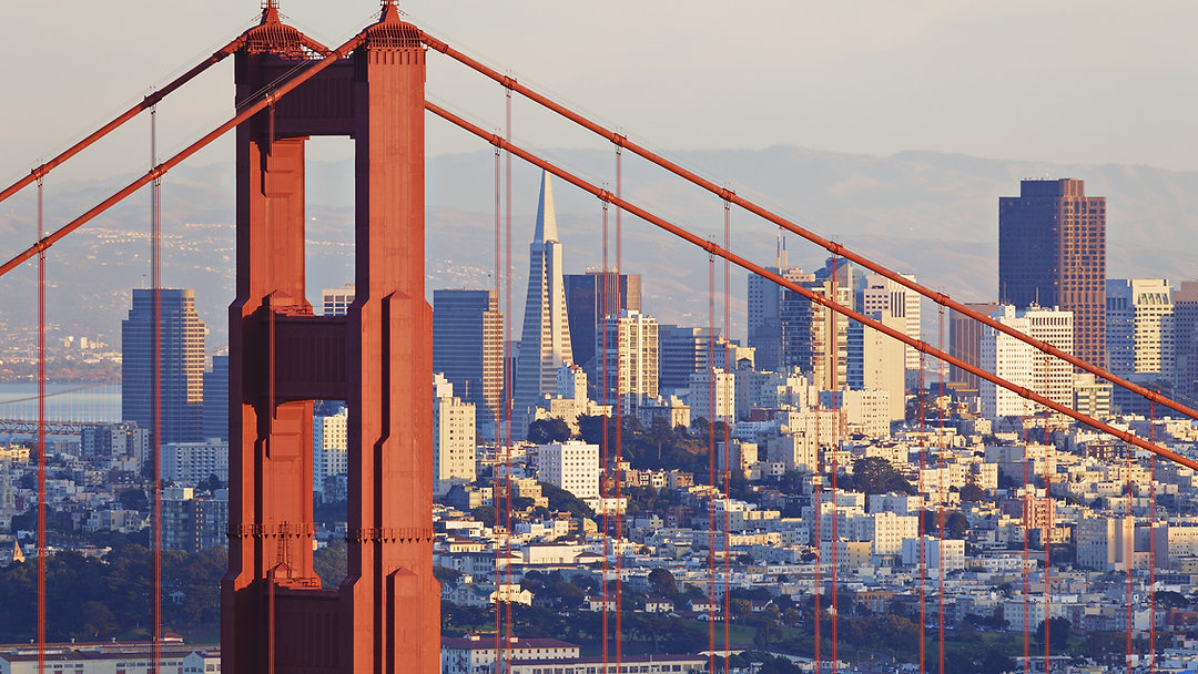 Golden Gate views 🌉, cable car rides 🚋, and bayfront adventures with the fam 🧡 await! From exploring the mysteries of Alcatraz 🏰 to watching sea lions play at Pier 39 🦭, this San Francisco itinerary is packed with iconic moments.
Tap the link in my bio to start planning your unforgettable SF getaway!
#JourneywithJen #WanderWorthyPlans #TheCitybytheBay #LetsJourneyTogether
