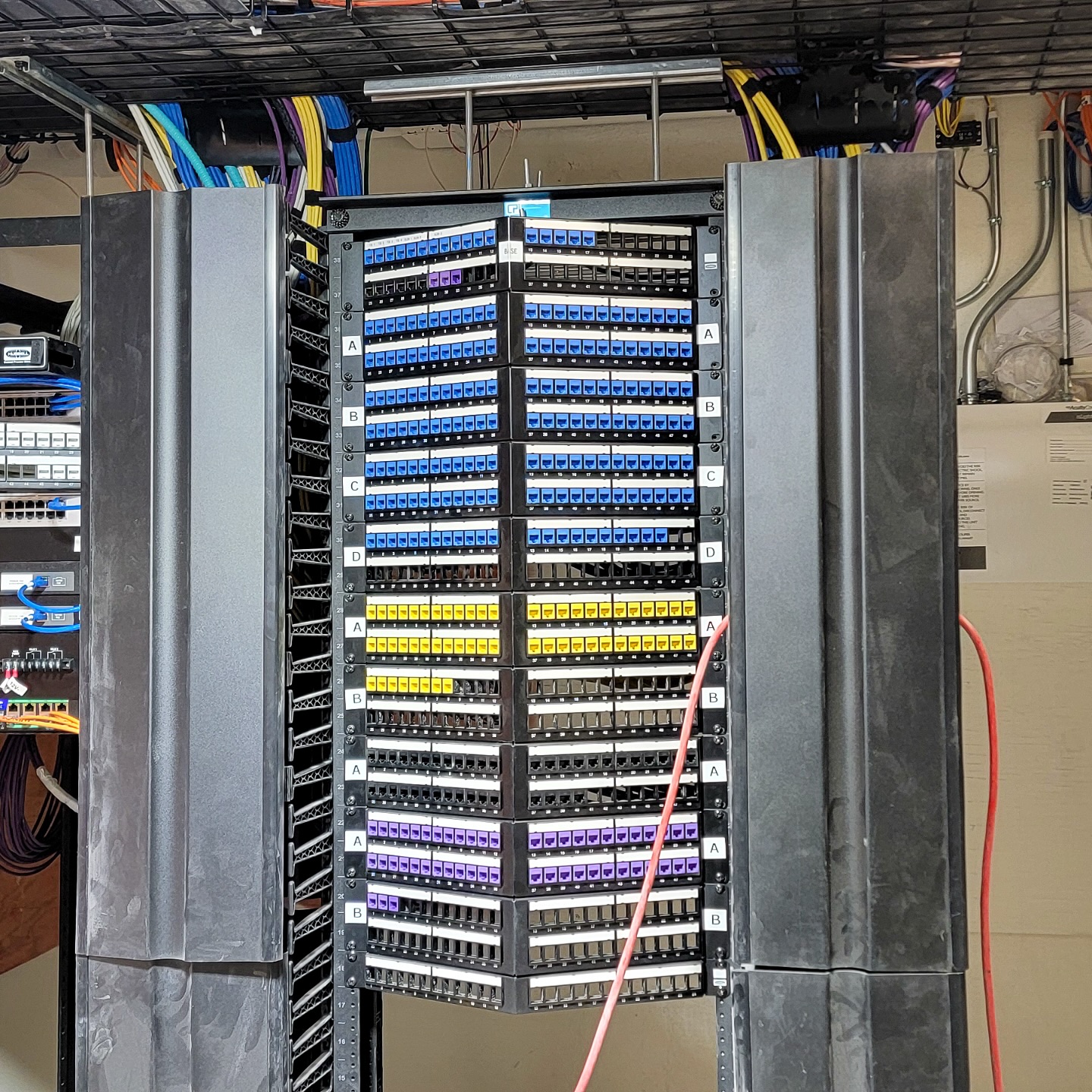 Precision in every connection.
#mmtsolutions #lowvoltage #lowvoltagenation #lowvoltagelife #wiretermination #cat6 #lowvoltagetechnician #wiring #data #voice #telecom #serverroom #telecommunications #datarack #datacable #network #datacenter #ethernet #cabling