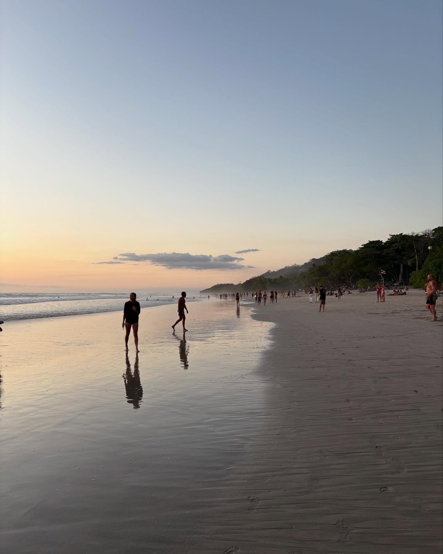 The #UNLITTER Movement - Sabina Osman ⚡️⚡️⚡️
When we started this, we had no idea where it would take us 🌎
8 years later we are amazed, but not surprised that it’s still going strong !
This movement uplifts the world by inspiring individuals. #jointhemovement