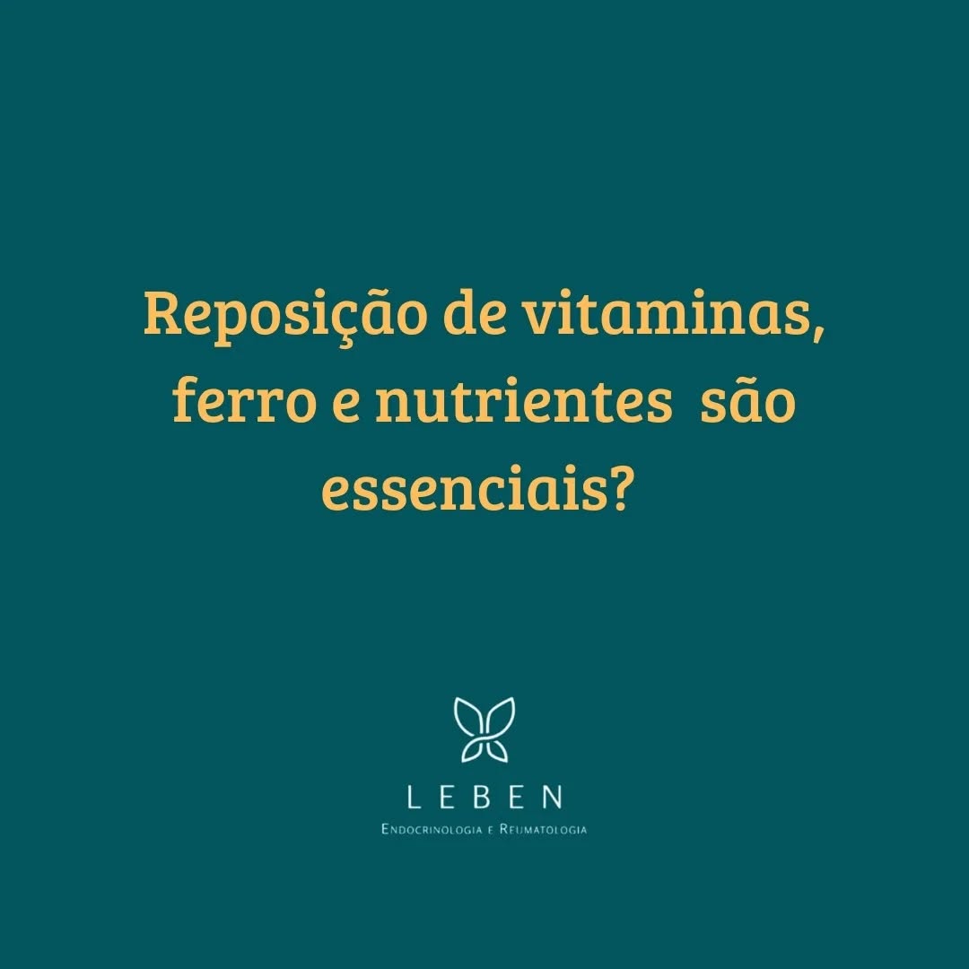 Olá, pessoal! 😊 Gostaria de abordar um tema importante para a saúde: a reposição de vitaminas, ferro e nutrientes essenciais na dieta, além da importância de uma alimentação equilibrada. Manter uma nutrição adequada é fundamental para o funcionamento ótimo do organismo, fortalecimento do sistema imunológico e bem-estar geral. Contudo, é importante lembrar que suplementações devem ser orientadas por profissionais, pois uma alimentação balanceada é a base para a saúde.
A deficiência de ferro, vitamina B12 e vitamina D é comum e pode apresentar sintomas específicos. A deficiência de ferro frequentemente se manifesta por fadiga, fraqueza, palidez, tontura e dificuldade de concentração. Pode ser identificada em exames de rotina através de níveis baixos de ferritina e hemoglobina.
A deficiência de vitamina B12 pode causar fadiga, formigamento ou dormência nas extremidades, alterações de humor, dificuldades cognitivas e anemia megaloblástica, detectada por exames de sangue que avaliam os níveis de cobalamina.
Já a deficiência de vitamina D está relacionada a dores musculares, fadiga, baixa imunidade e, em casos mais avançados, alterações ósseas como osteomalácia. A avaliação dos níveis séricos de 25-hidroxivitamina D é fundamental para o diagnóstico.
Fatores como rotina de pouca exposição solar, dietas restritivas, condições de absorção intestinal comprometida ou doenças crônicas podem contribuir para essas deficiências.
Se você apresenta sintomas ou deseja realizar uma avaliação completa, nossa clínica está preparada para oferecer exames laboratoriais e orientações específicas. A prevenção e o tratamento adequado são essenciais para manter sua saúde em dia. Agende sua consulta e cuide-se com responsabilidade!
#saude #vitaminad3 #vitaminab12 #vitamina #cuidadoscomasaúde #clinica #examedesangue #examesperiódicos