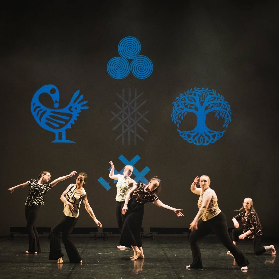 Happy International Dance Day! 🎉😎 A perfect day to share some snapshots of Thrive at @liftoffdancefestival performing our latest piece 'Interconnection'
There is so much that dance gives to us at Thrive... A community, laughter, connections, support, creative expression and resilience to name a few but the biggest thing is joy! We hope you have found some joy in moving and grooving today in whatever way that might be! 💃
📷: Asun Olivan Photography
#NurturingResilience #BuildingConfidience #SupportingACommunity #Dance #YoungPeople #EmotionalWellbeing #MentalHealthMatters #Positivity #Care #InternationalDanceDay