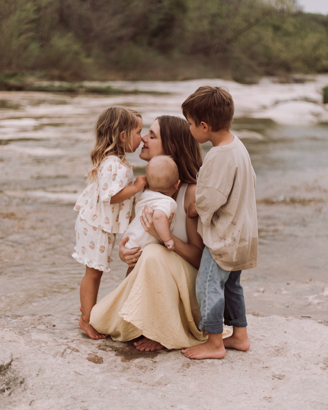 Grateful for Texas waters helping us cool down in the heat 🫶
#familyphotography #austintexasphotographer #atxfamilyphotography #austintexas #houstonfamilyphotographer #explore