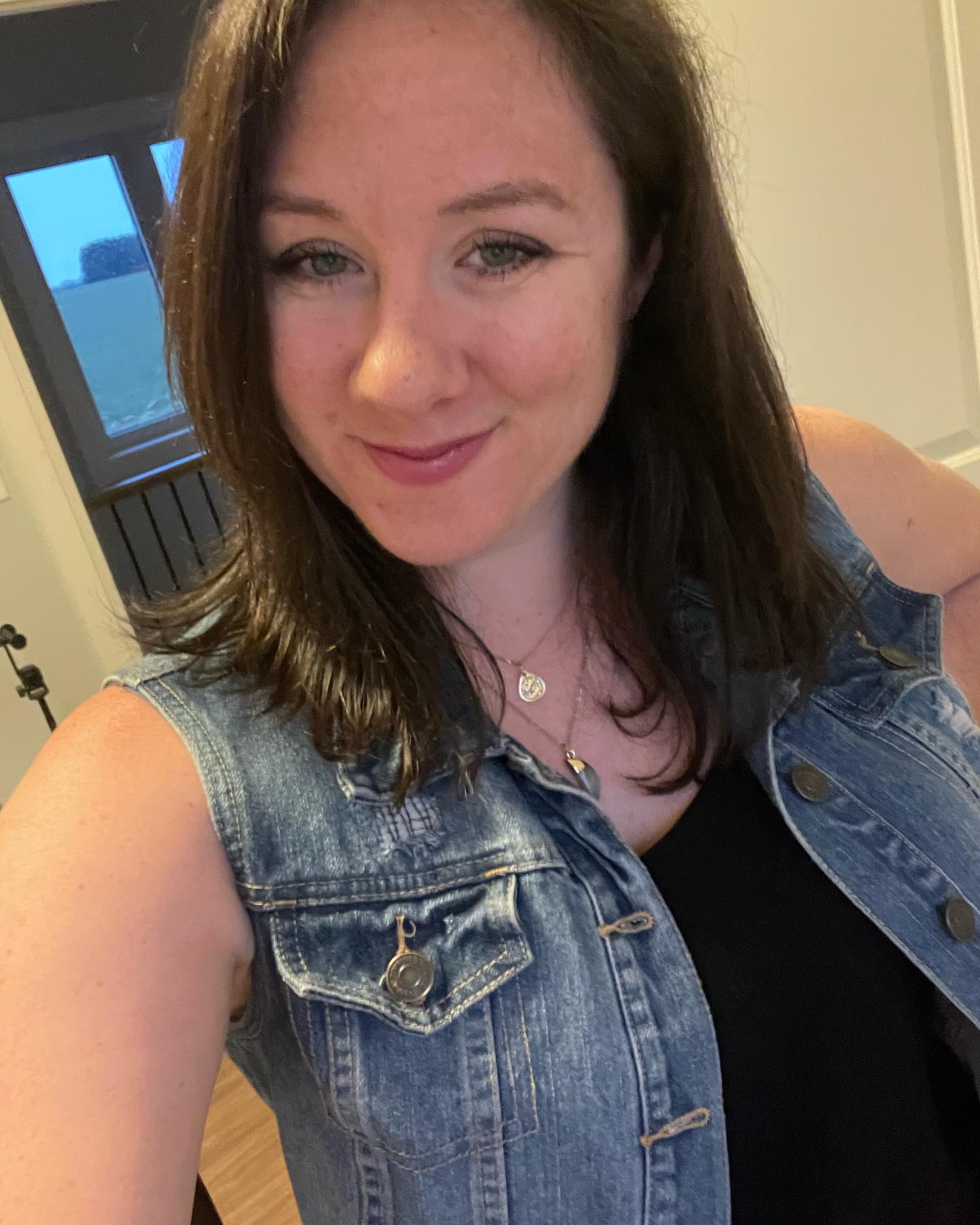 You are here to seek more.
Not from a place of lack, but from a place of overflow.
You believe the better it gets, the better it gets.
You aren’t afraid of the discomfort that comes with growth. You are here to lean into your edges, again and again. To stretch your capacity to hold more of life. To hold more love, more grief, more ecstasy, more friction, more joy.
You know that the life you dream of is created by a combination of lust and action, desire and momentum, faith and following through.
You do not let fear get in the way. You grip tight to your trust and you follow the adrenaline. That mixture of scared and excited, of ‘I know this is right but holy fuck what am I doing.’
This is where we create dreams. This is how you live your best, richest, fullest life. Not by avoiding the tension, but by leaning in.
And then closing your eyes for the catapult and rush that comes after.
I use breath to unlock the aliveness that lives in you. Come lean into your potential. Check out my website for upcoming ways to breathe and move with me!