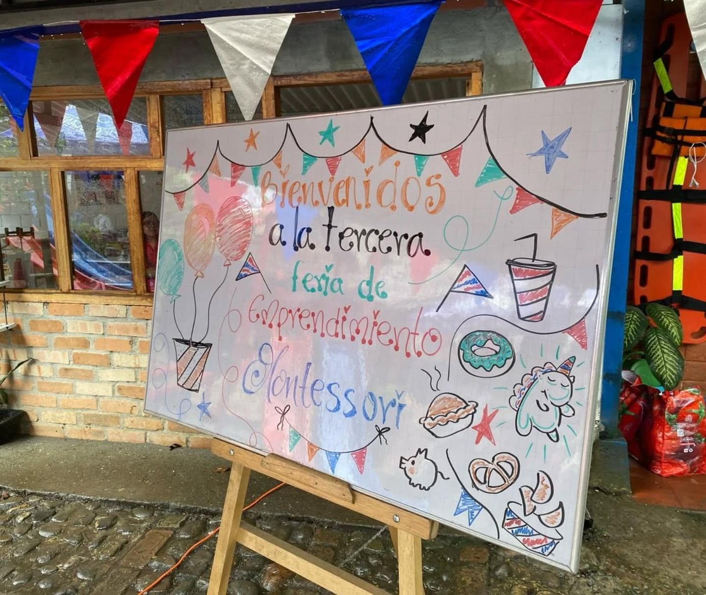 Tercera feria de Emprendimiento del Colegio Internacional Montessori, muchas gracias a todas las familias que hicieron parte de este grandioso festival, nos vemos el próximo año!!!
-
-
-
#popayán #emprendimiento #cauca #colegiopopayán #Popayán #colegiointernacional #Montessori #montessori