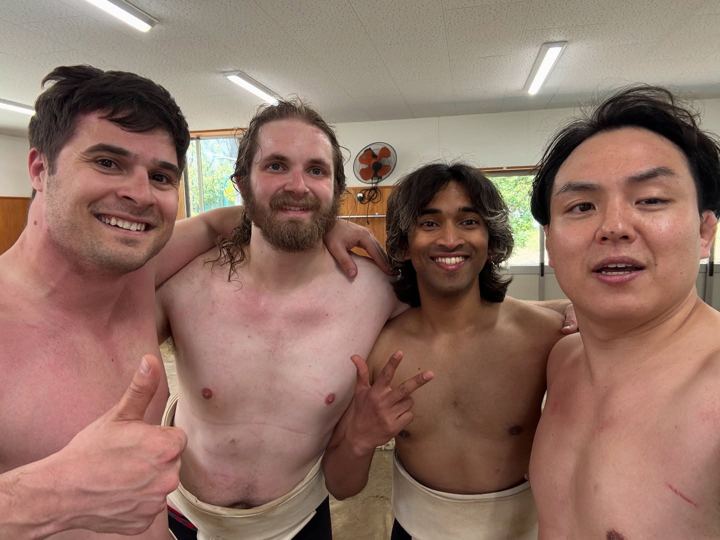 From USA 🇺🇸
@j.klostik
@luqwil
@shreyas.kudari
#sumo #sumowrestlingmatch #sumowrestling #sumodeadlift #sumosquats #sumoexperience #japan #japantrip #japantravel #visitjapan #visitjapanjp #japaneseculture #sumotraining #sumowrestler #sumofighter #sumotraining #sumoworkout #sumosushi #grandsumo #thingstodotokyo #japanitinerary #shiko #suriashi #teppo #tokyo #сумо #sumô #rikishi #sumolife