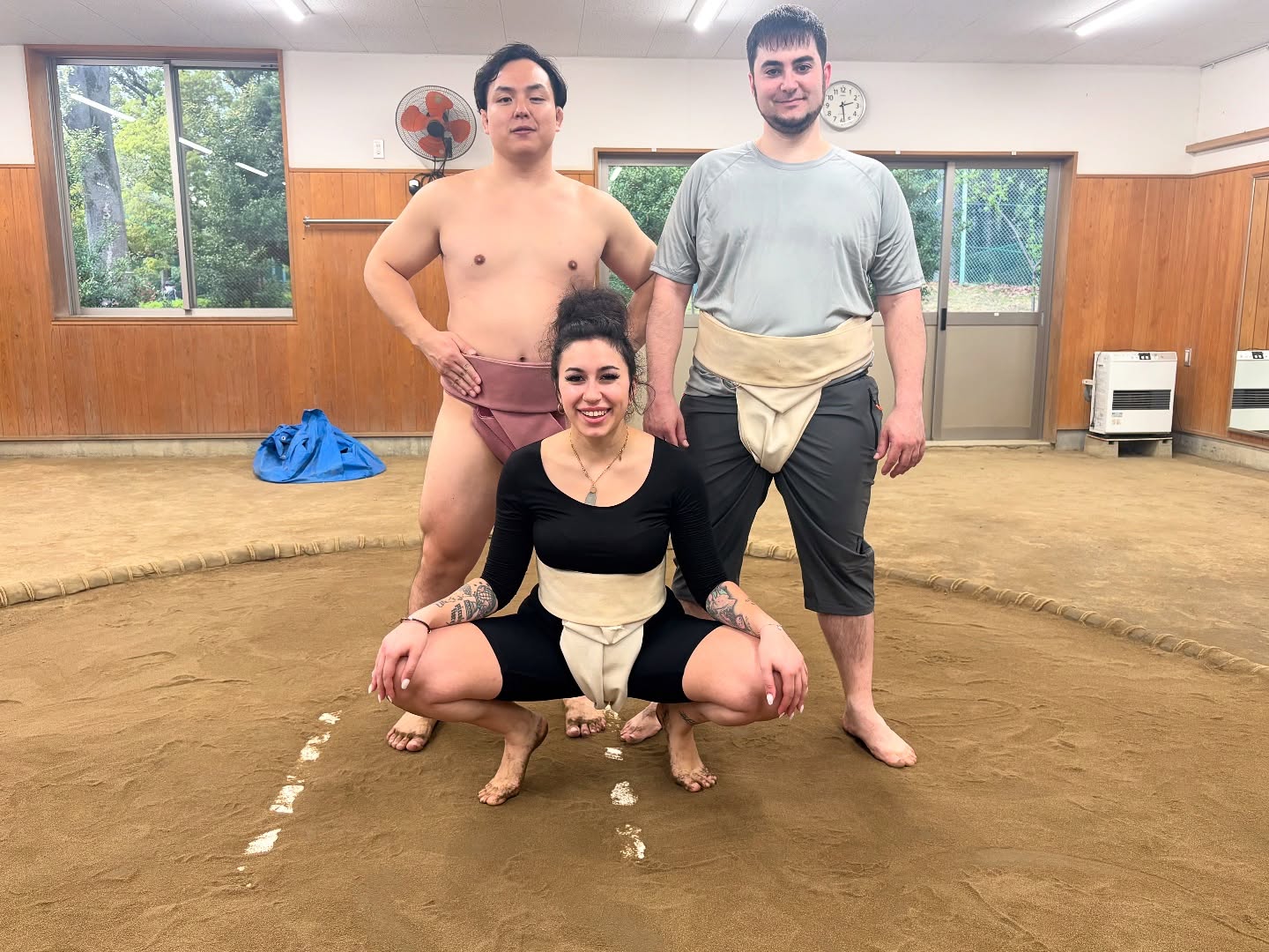 From Italy 🇮🇹
@niccolo.sabato @toastedleo
#sumo #sumowrestlingmatch #sumowrestling #sumodeadlift #sumosquats #sumoexperience #japan #japantrip #japantravel #visitjapan #visitjapanjp #japaneseculture #sumotraining #sumowrestler #sumofighter #sumotraining #sumoworkout #sumosushi #grandsumo #thingstodotokyo #japanitinerary #shiko #suriashi #teppo #tokyo #сумо #sumô #rikishi #sumolife