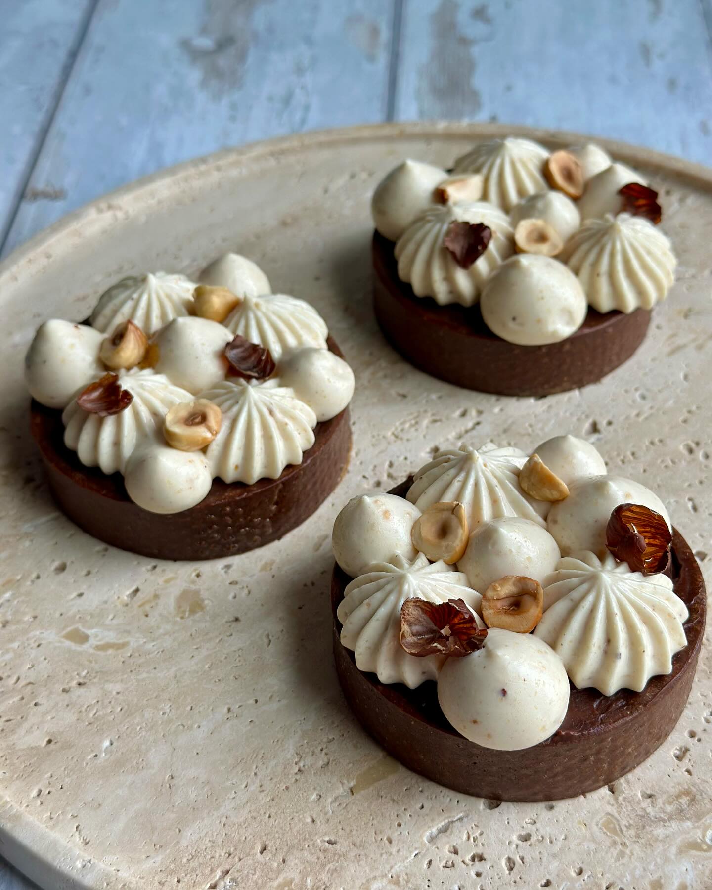 Late post of my son’s birthday dessert : chocolate & hazelnut pie…delicious!!!