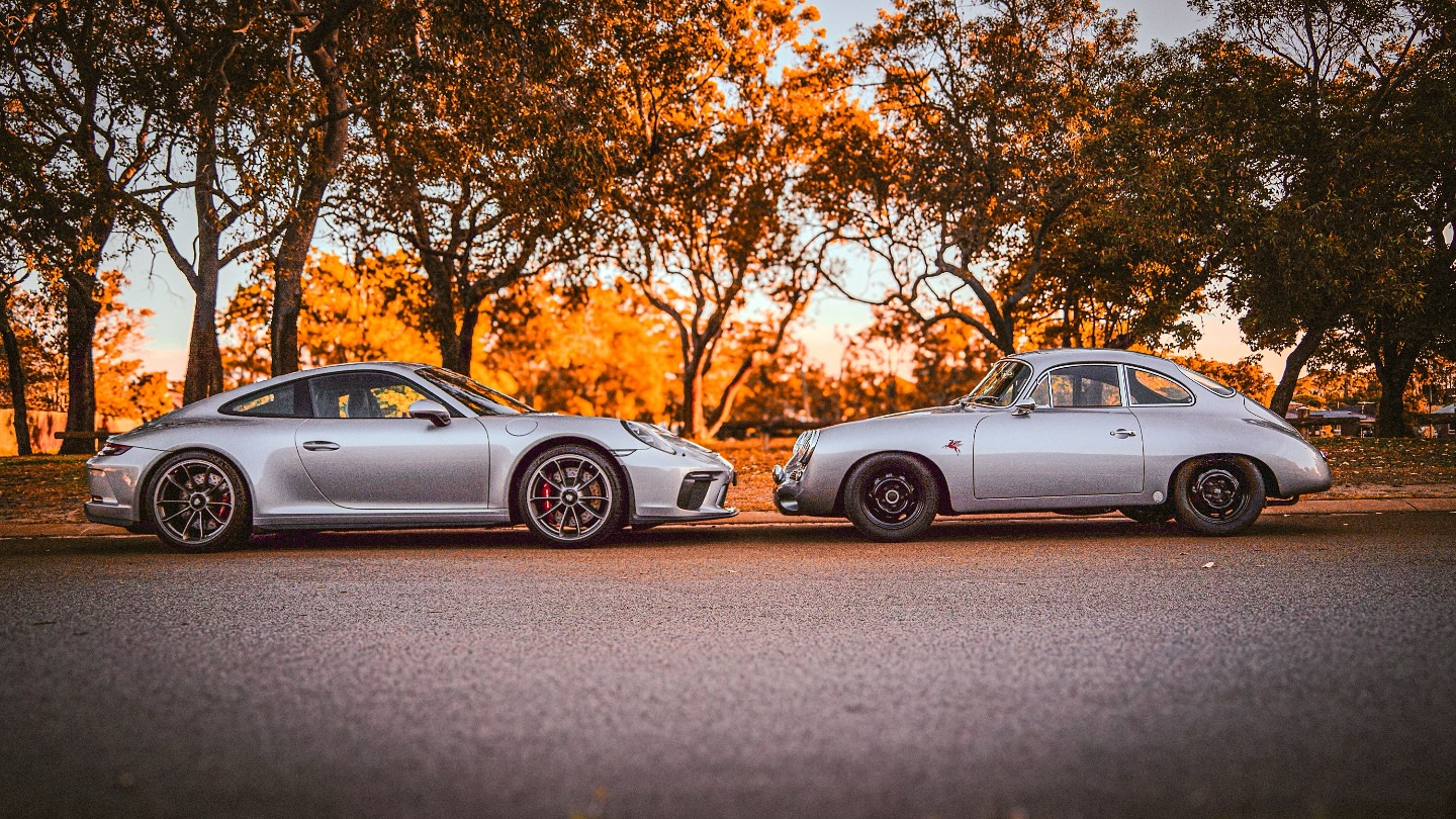 #porsche356 with his younger brother #porschegt3
#classiccar #porsche #carporn #vintiquemoto #classiccarrestoration #metalfab #fabrication #coachbuilder