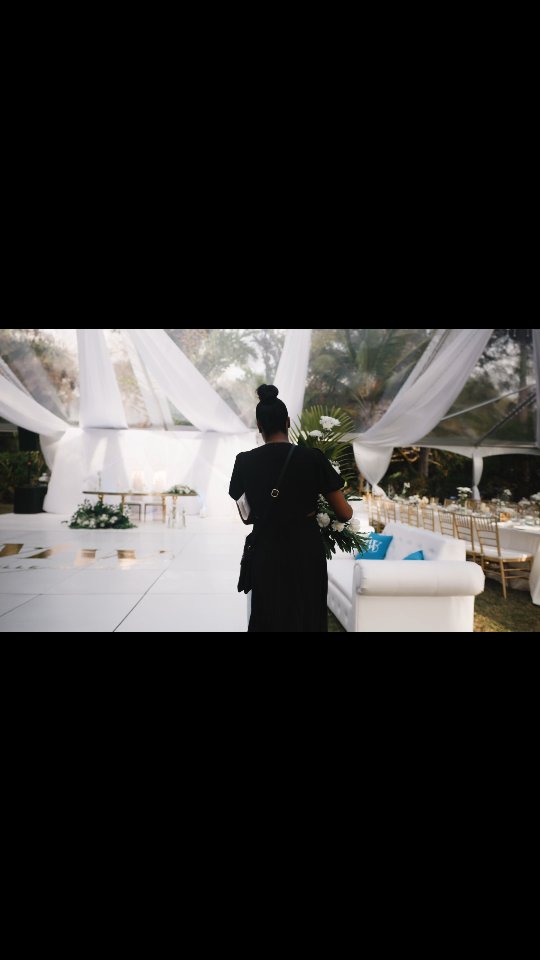 Weddings donāt just happenātheyāre planned, designed, coordinated, and crafted with love. Hereās a little peek at what goes on before the guests arrive.
š¹ @devere.debonair
#eventsbyleigh #barbadoswedding #barbadosweddingplanner #weddingplanner #weddingdetails #barbadoseventplanner