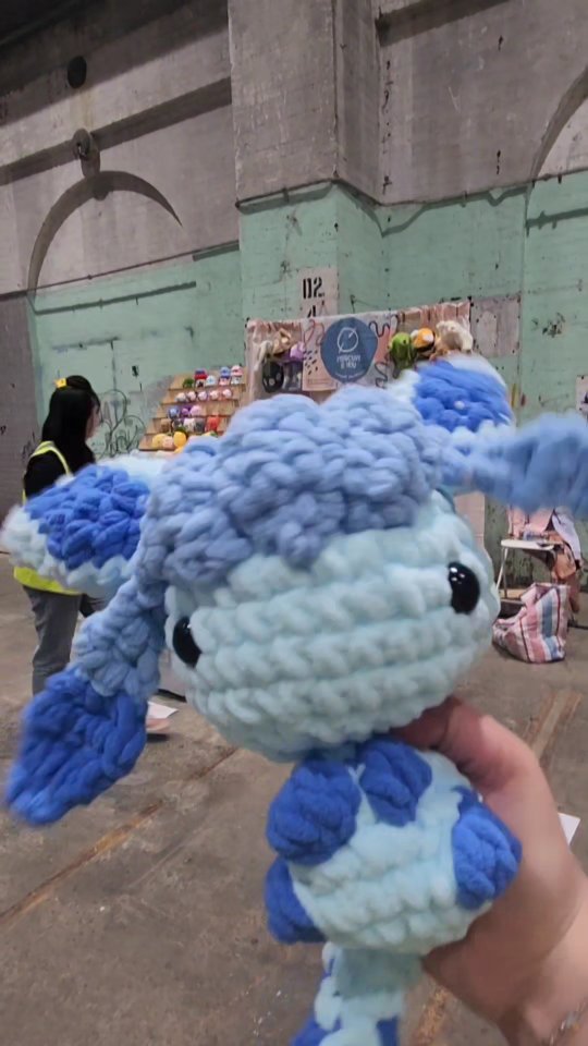 Glaceon watching me set up for @thefinderskeepersmarket . Come and adopt Galceon and other eevelutions this Friday, Saturday and Sunday!
