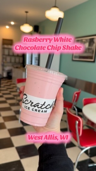 Ice Cream Shakes 😍 >>>
ONLY at our West Allis location.
#scratchicecream #scratchicecreammke #brookfield #icecream #milwaukee #westallis #wisconsin #icecreamlover #sweettreat