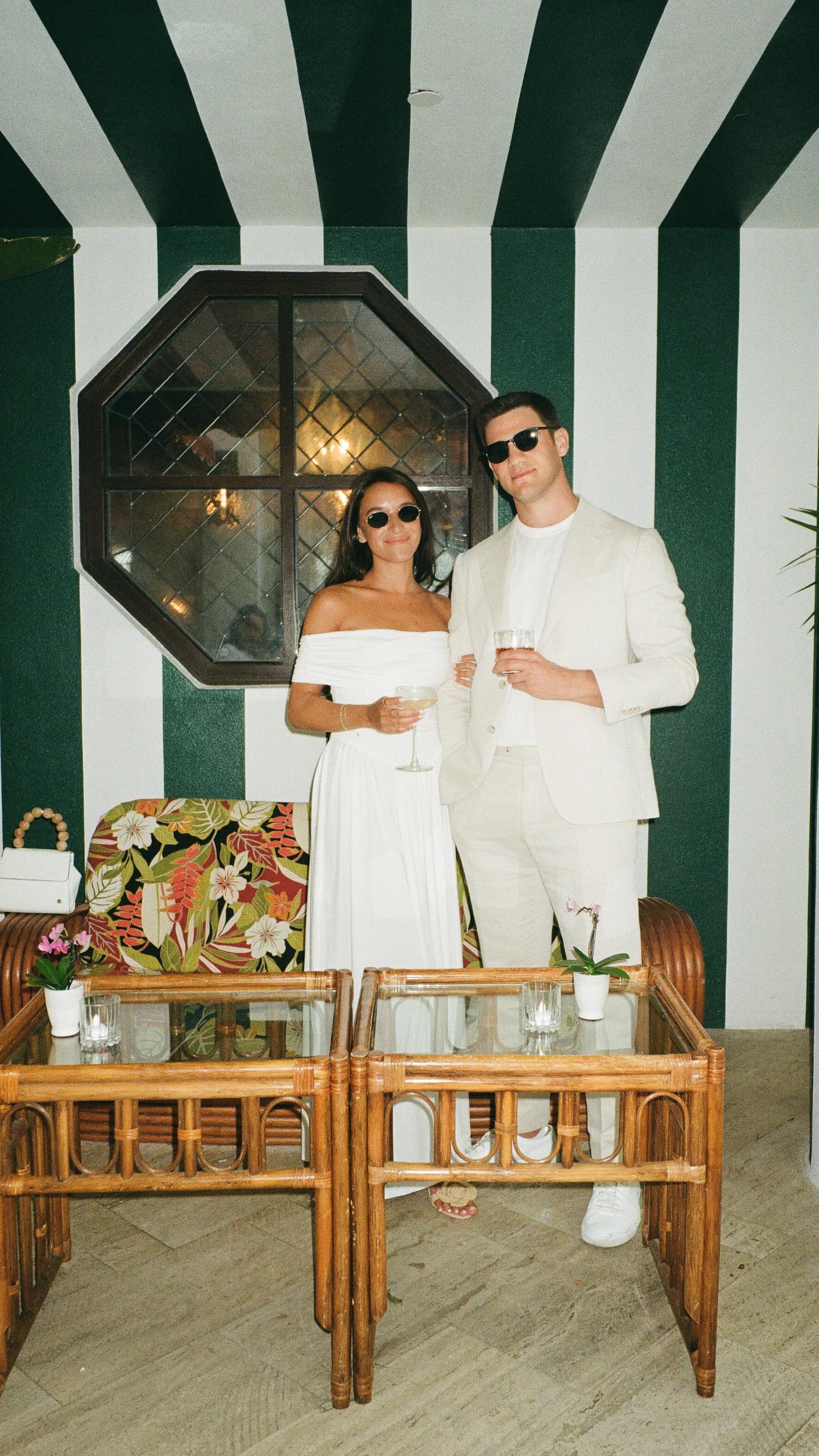 Chasing sunsets with Jenny & Troy on film 🌴
Shot on digital and Super 8 🎞️
#super8 #wedding #miami