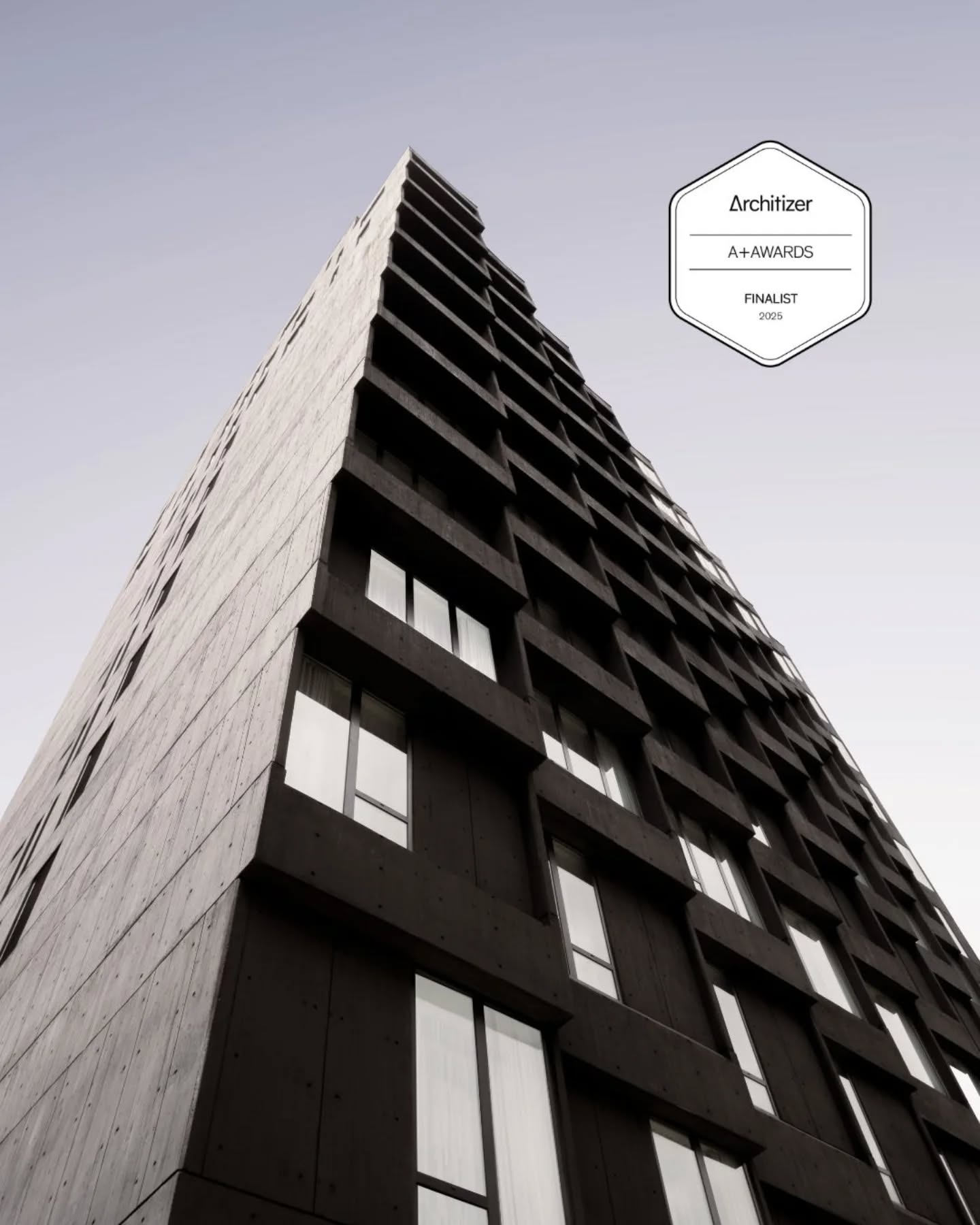 Estamos muy contentos esta semana:
Dos de nuestros proyectos han sido finalistas en los Architizer A+Awards.
Nos enorgullece verlos junto a diseños de todo el mundo.
Si quieres apoyar nuestro trabajo, puedes votar a través del enlace en nuestra bio.
Gracias por ser parte de esto con nosotros.
-
This made our week:
Two of our projects have been finalists for the Architizer A+Awards.
We’re proud to see them alongside designs from around the world.
If you’d like to support our work, you can vote through the link in our bio.
Thanks for being part of this with us.
#ArchitizerAwards @architizer @architizerawards