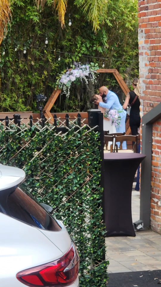 We absolutely love celebrating weddings and private events! 💕 It was an absolute joy to be part of Storm and Frankie’s stunning Cinco de Mayo wedding—what a fantastic day filled with love, laughter, and unforgettable moments! 🙌🏻 make sure you book Alma for your next event 🫶🏻