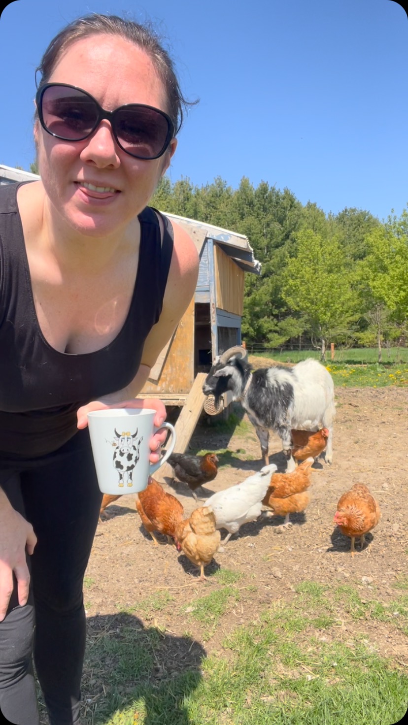 Part of my life’s work is to feed more energy, more aliveness, more feeling into the collective field. Fuelling your body with life force is how we do this. Breath is the vehicle to make it happen.
Our breath is our direct access to more. More feeling, more lightness, more connection, more money, more capacity, more!
Come join us for a soul filling, life giving, energy amplifying, all around wellness giving experience at @powerupenergylounge.ca on Thursday night this week. More details on the events page or message to reserve your spot.