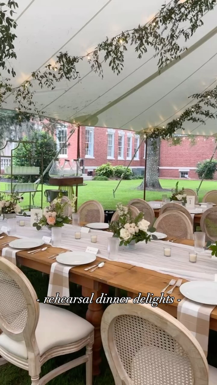 A delightful reason to celebrate! ✨
Venue: @the1616house
Planning: @marymebrides
Catering: @itsjennieweller
Florist: @laurenladnerdesign
Stationary: @cottonandpine
Photography: @emilywisephoto
#the1616house #alabamaweddings