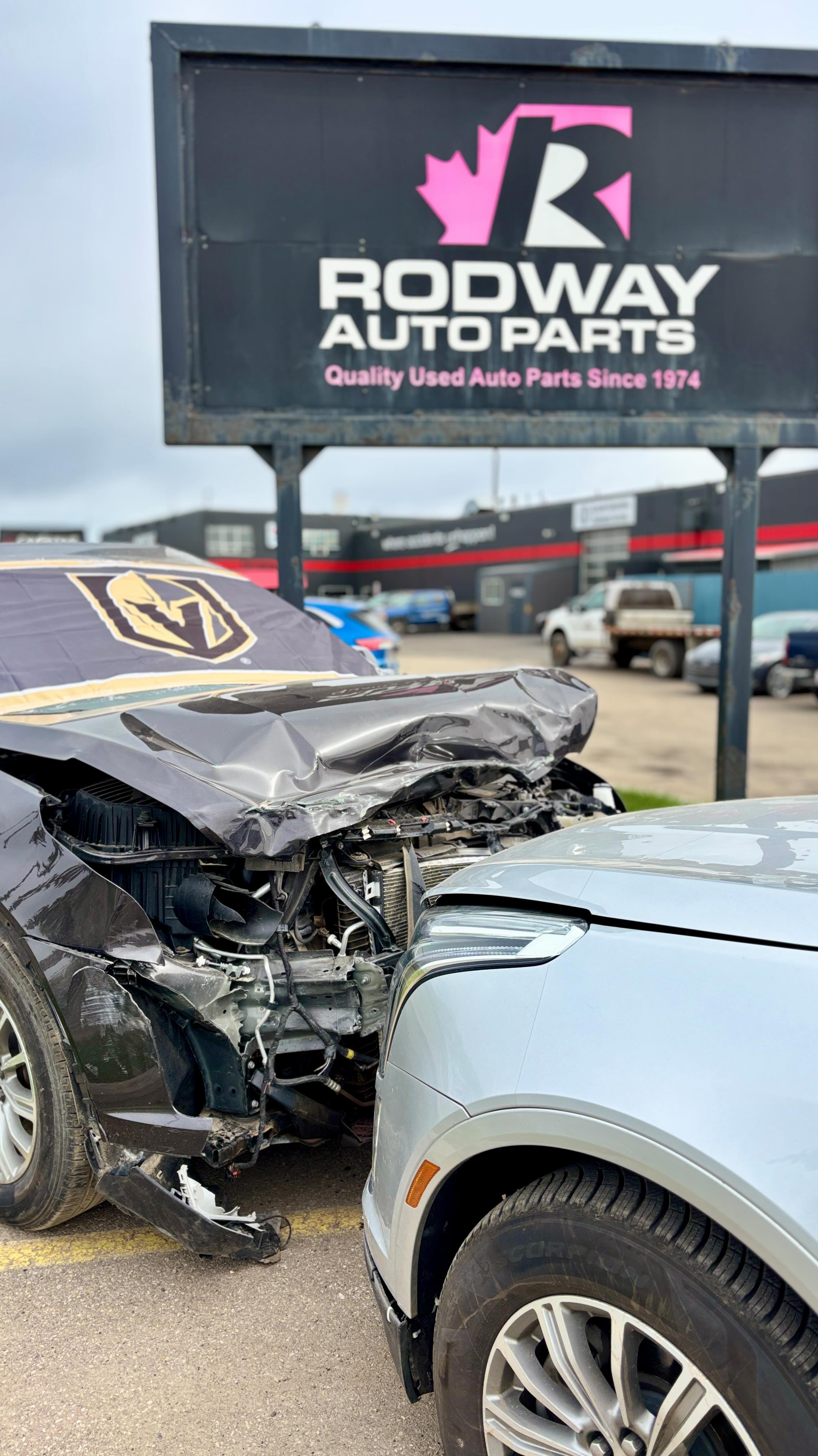 Weâre ready to CRUSH the Knights. This is OIL country đĽ GO #oilers GO! @edmontonoilers
Rodway Auto Parts
7203 Gateway Blvd NW
Honk as you go by!
#edmontonoilers #hockeynightincanada #stanleycup #stanleycupplayoffs #mcdavid #draisaitl #gooilersgođđ¨đŚ #yegwave #yegproud #edmontonian #yeg #yegautomotive #yegautoparts #edmontonautoparts #oilersfan