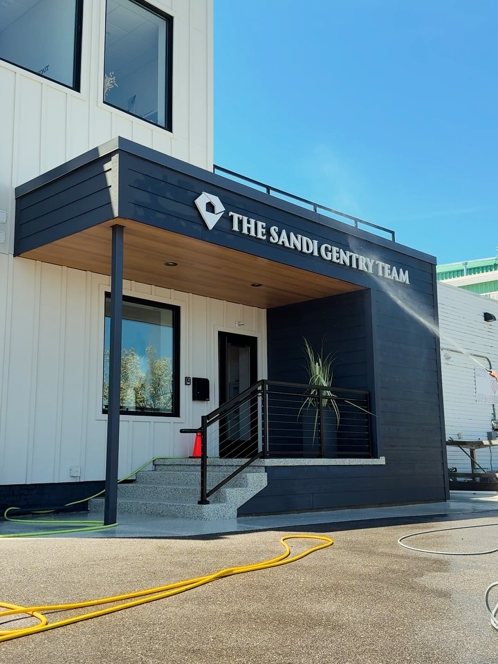 A professional business requires professional results. That's why we offer our services to other local businesses in addition to local homeowners!
If you're looking for high-quality service and a home on the lakeshore, you go to the Gentry Team. If you're looking to keep that home well-maintained or get it in tip-top shape for selling, we've got you covered!
✅Window Cleaning
✅House Washing
✅Roof Cleaning
✅Pressure Washing
✅Concrete Cleaning
✅Gutter Cleaning
✅Gutter Brightening
✅Gutter Guard Installation
✅Fully Insured
✅Free Estimates
Call/Text NOW for a FREE ESTIMATE!
📞(231) 670-2967📞
Or
Check out our website for more details and fill out a Contact Form:
www.lakesedgeexteriors.com
#softwashing #housewashing #housewash #grandhaven #springlake #holland #westmichigan #windowcleaning #pressurewashing #windowcleaning #smallbusiness