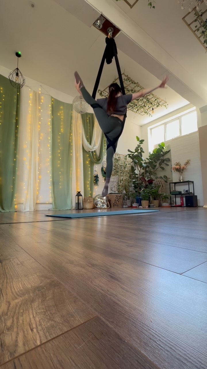 Aerial Yoga!
Every Wednesday 10.30am and Thursday 5pm
Hour long classes for all levels!
@humblehub_stleonards