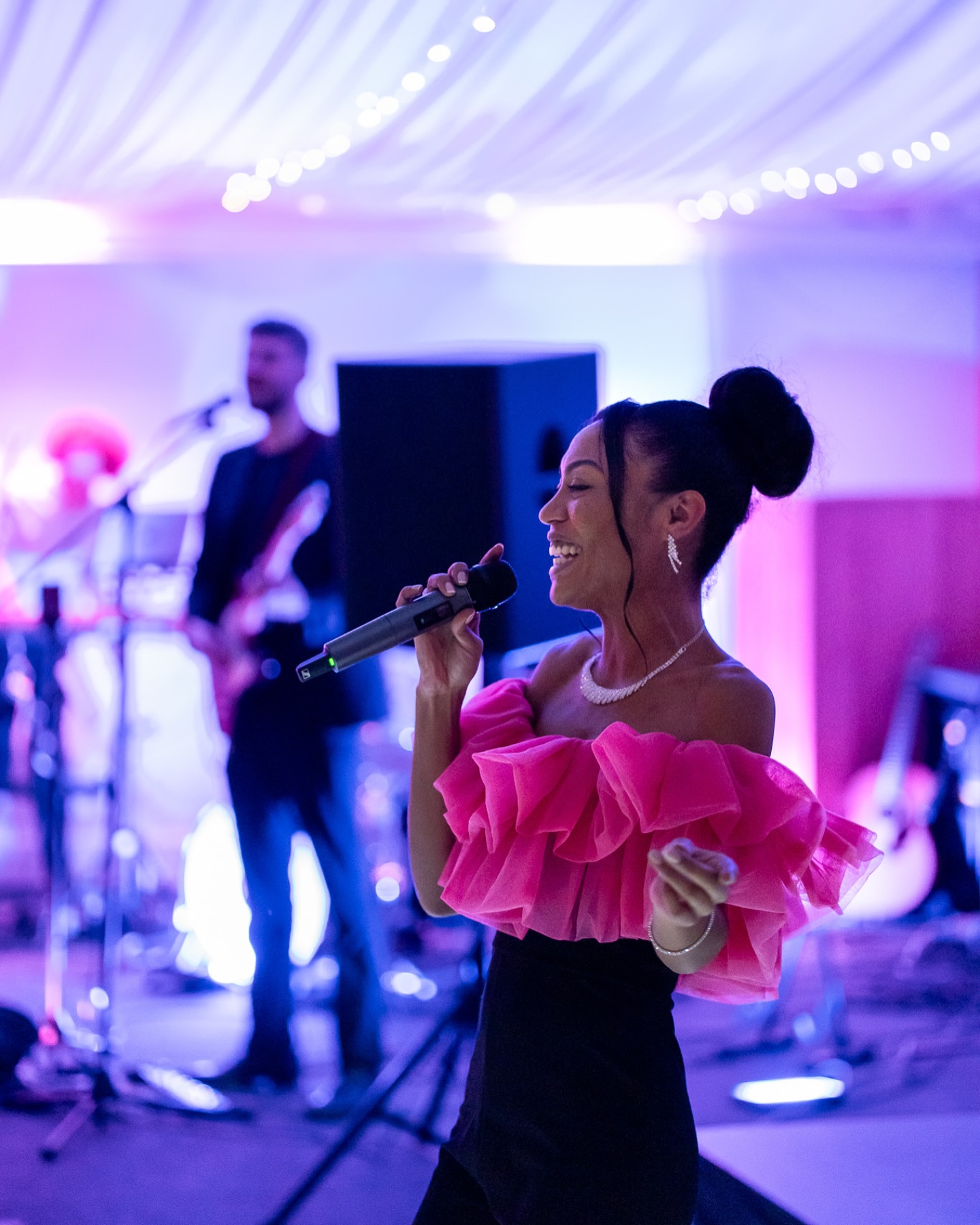 ✨ Capturing the energy, the elegance, and every unforgettable moment ✨
Whether it’s a live performance, private party, or corporate celebration — I specialise in documenting the magic as it happens. Professional event photography that brings your moments to life, long after the music stops.
📸 Now booking for 2025 events — DM to enquire or visit mattjcreate.co.uk (link in bio)
#EventPhotography #LiveMusicMoments #UKPhotographer #EventPhotographer #CandidPhotography #PartyPhotography