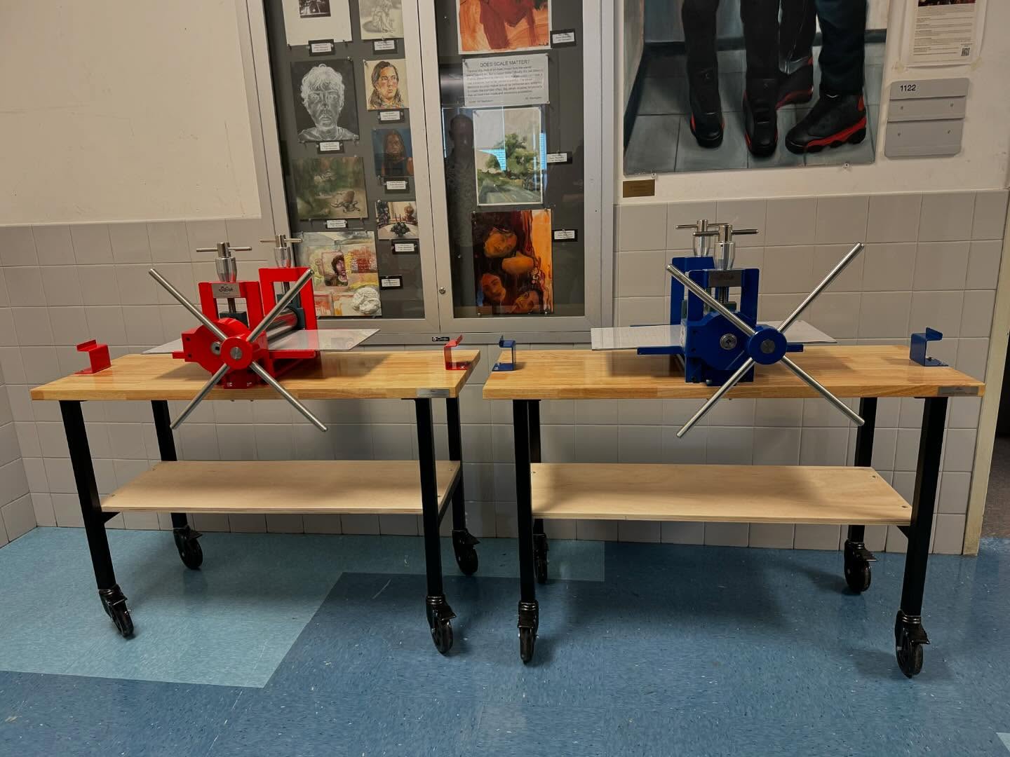 This morning we got up extra early to beat traffic (thanks NJ transit) and the morning school rush to deliver these two SPC-1224 Deluxe etching presses with 4:1 gear reducers to the High School of Art and Design in NYC. We are really looking forward to them being a part of so many young artists early education and growth. #starkpressco #printnj #etchingpress #pinklinepress #printmaking #printingpress #tabletoppress #printing #printer #print #intaglio #reliefprint #monotype #preservationthroughproduction #preservationthrougheducation #hsofartanddesign