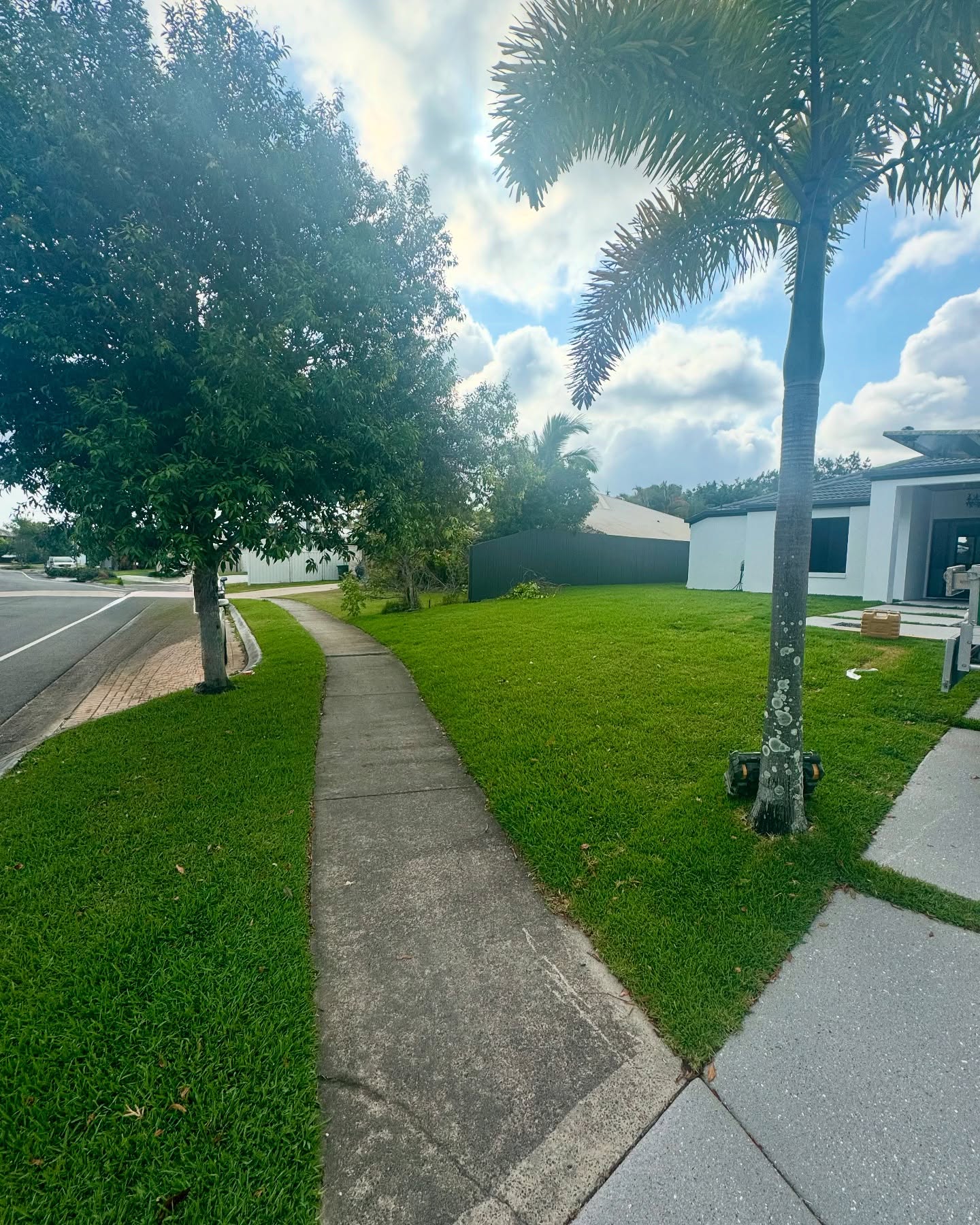 โจ Before & After by JMH Landscapes โจ
Itโs amazing what a difference professional landscaping can make. Swipe to see the transformation โก๏ธ
Big or small, we bring your vision to life with quality and attention to detail every step of the way.
Based on the Sunshine Coast and proud to create spaces that feel as good as they look. ๐ฟ
#JMHLandscapes #BeforeAndAfter #SunshineCoastLandscaping #LandscapeDesign #OutdoorMakeover #TransformationTuesday #GardenDesign #QLDLandscaper