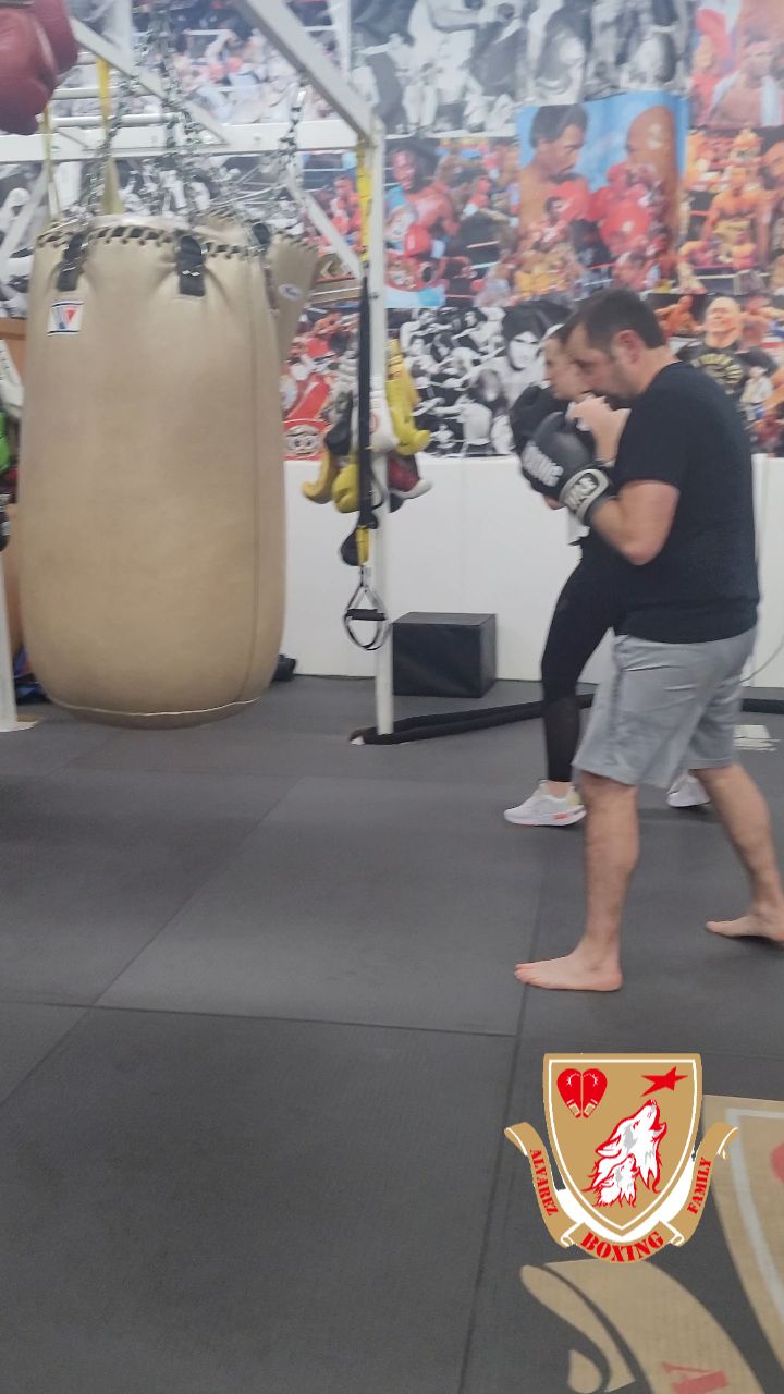 Work the bags... Have fun! #boxinggym #boxingtraining #northshore #trainhard #havefun #heavybagworkout #salem #mmastriking #gym #conditioningtraining #conditioning #fightcamp