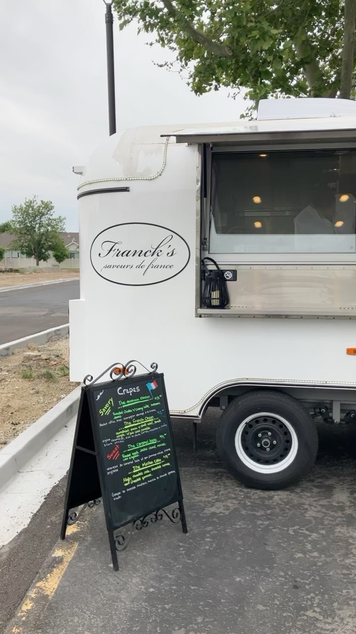 French Onion Crepe is our new item on the menu!
Come and say Hi to Chef Franck!