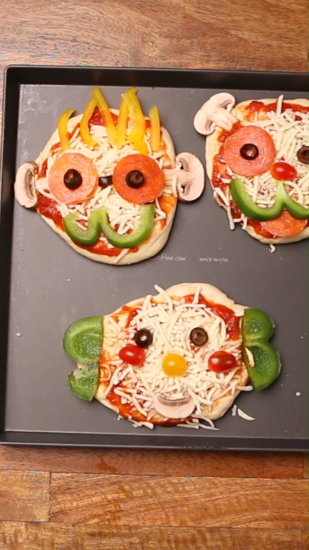 Meet the squad: Pepperoni Pete, Sgt. Peppers, Mrs. Bear & more!
We turned mini pizzas into hilarious characters using Tiseo’s Frozen Pizza Dough—and yes, they’re as tasty as they are silly. Perfect for family night or just goofin’ in the kitchen!
#minipizzas #kidspizza #familyfunnight #funnyface #pizzanight #recipe