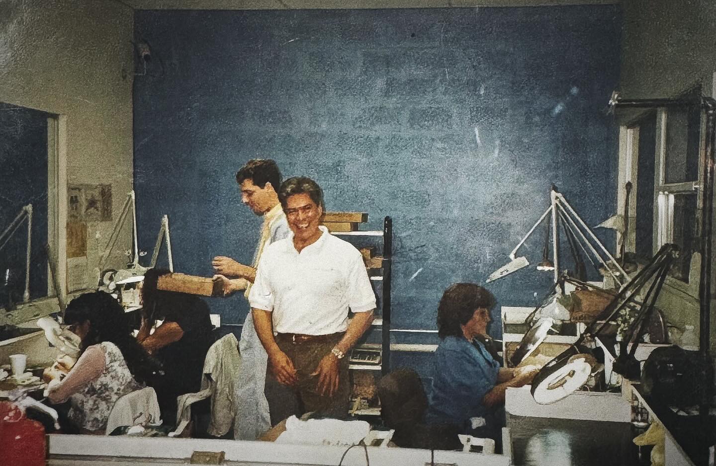 Our origin defines who we are.
And it lives on in every piece.
Throwing it back to 1990 — this was our factory’s QC department, where quality always came first.