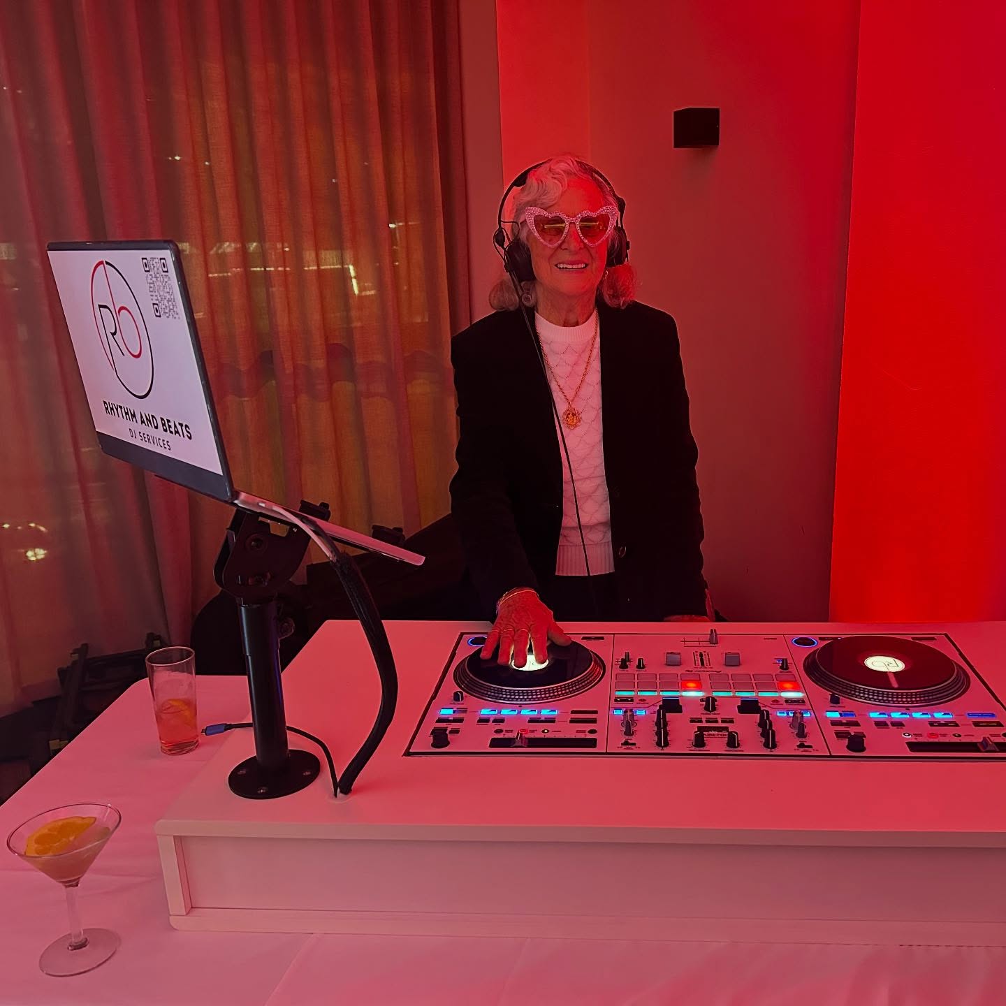 Cute little moment last night with this young lady swinging past from an opposing function celebrating her 90th! Had to get her on the decks for this photo op…her family loved it! #90thbirthday #thernbdj #melbournedjhire