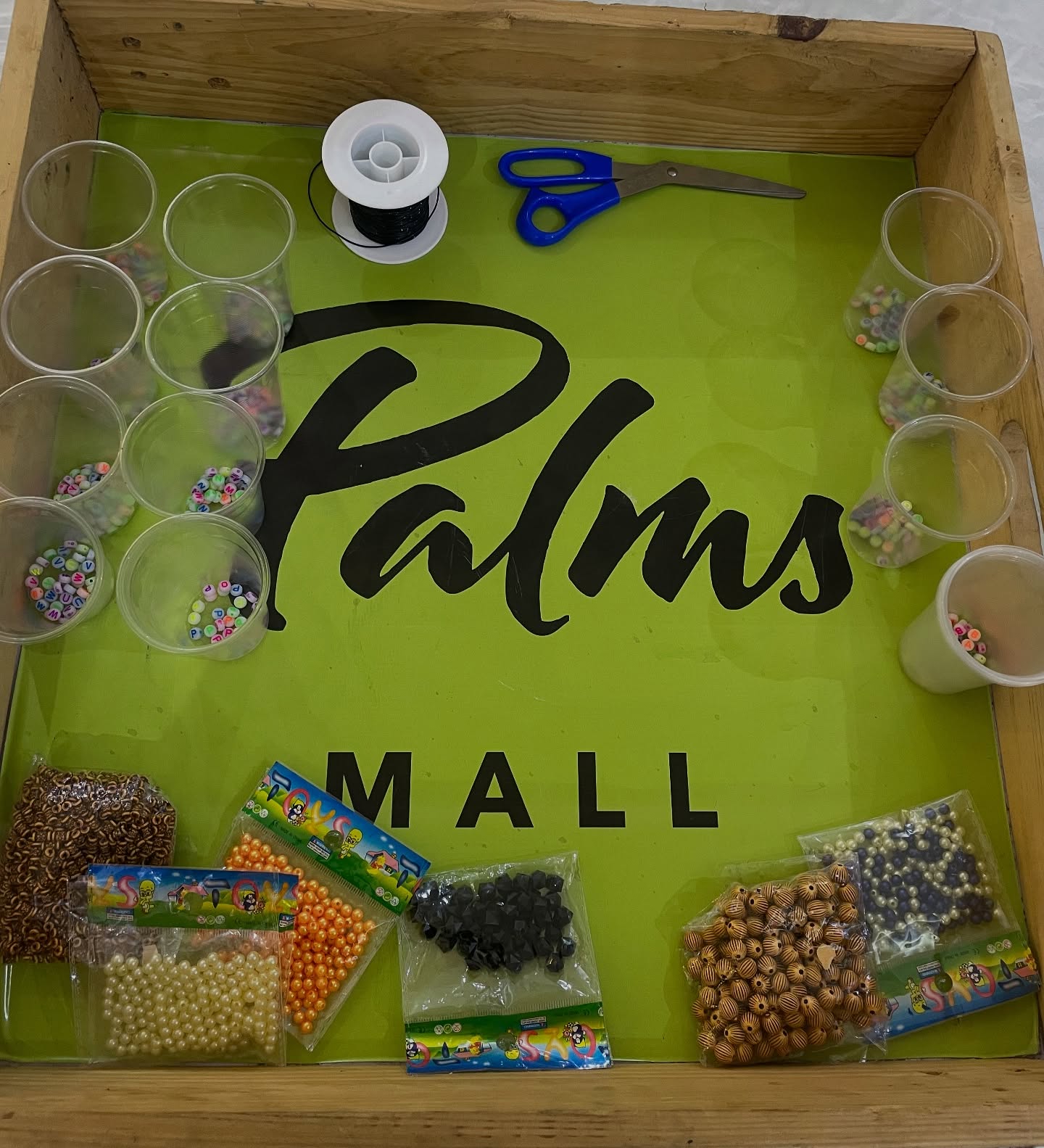 Looking for fun activities this Children’s Day? Bring your kids to our personalized bead-making corner and watch their imaginations shine! 📿🌴