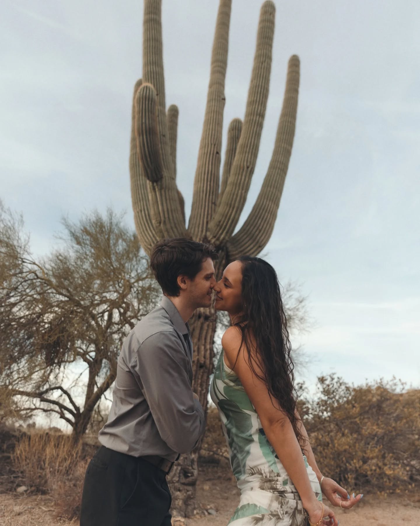 In the world of ❤️❤️
.
.
.
.
#visitarizona #gilbertfamilyphotographer #gilbertphotographer #phoenixmaternityphotographer #phoenixphotographers #scottsdalefamilyphotographer #scottsdalephotographer #scottsdaleseniorphotographer #chandlerphotographer #arizonaseniorportraitphotographer #arizonafamily #arizonafamilyphotographer #superstitionmountains #hikesuperstitionmountain #saguaros #lostdutchmanstatepark #arizonawedding #arizonaweddingphotography #arizonacouplesphotographer #scottsdalecouplesphotographer